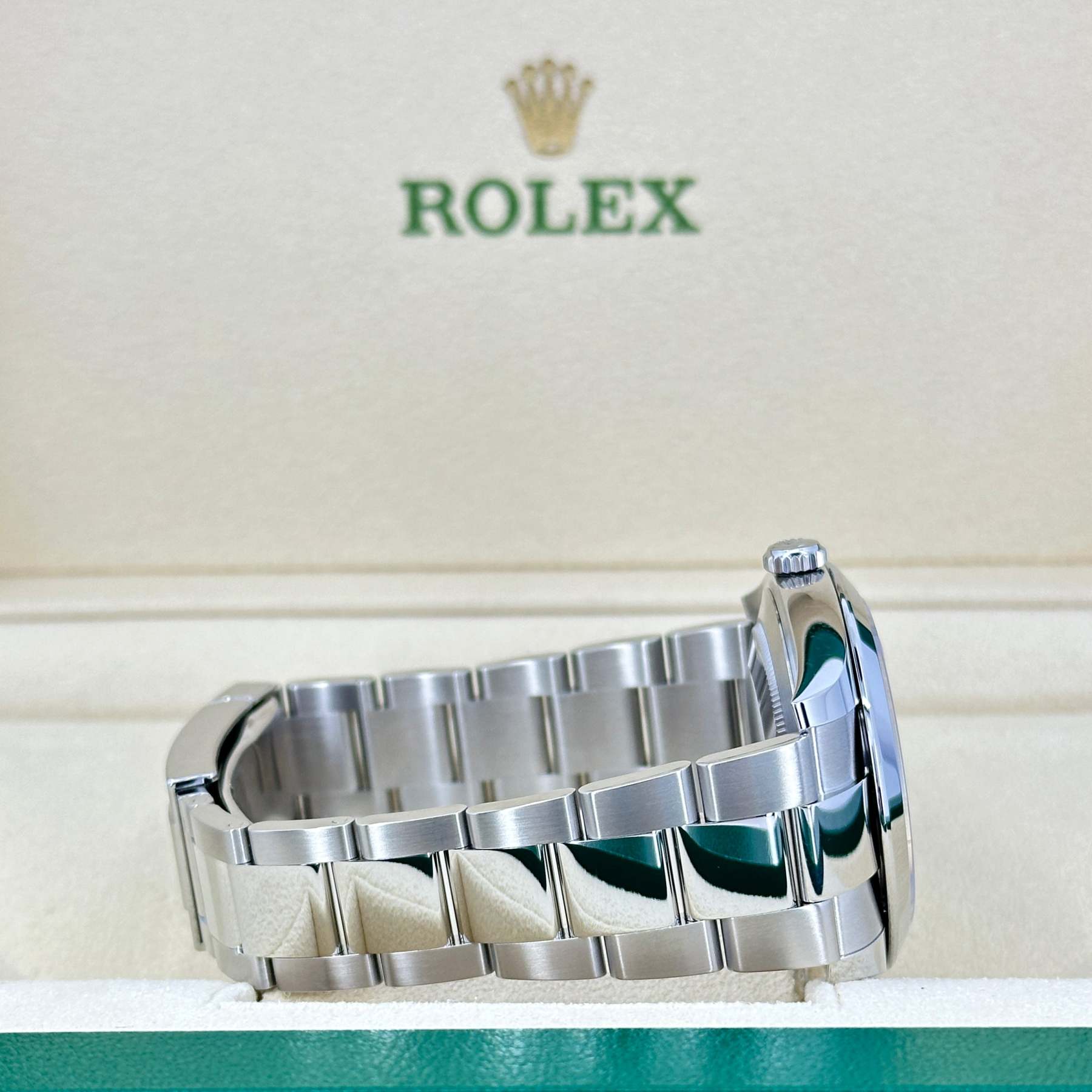 Rolex Datejust 41 Oystersteel Ref# 126300-0013