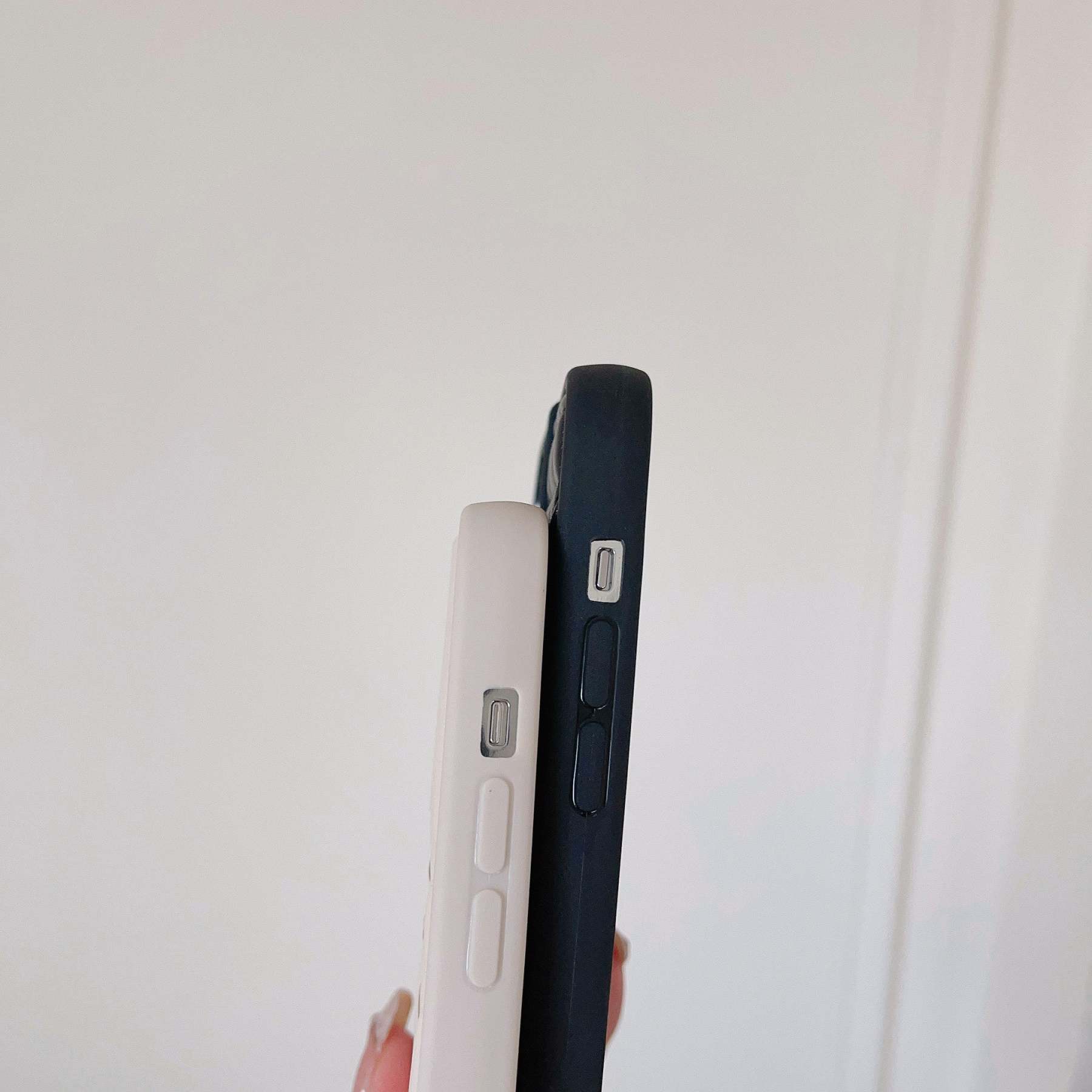 cd-gold-logo-leather-iphone-case-7086