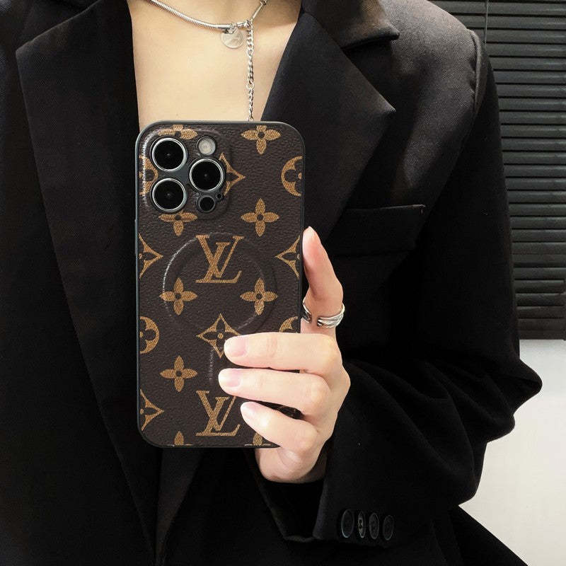 lou-magsafe-classic-iphone-case-5223