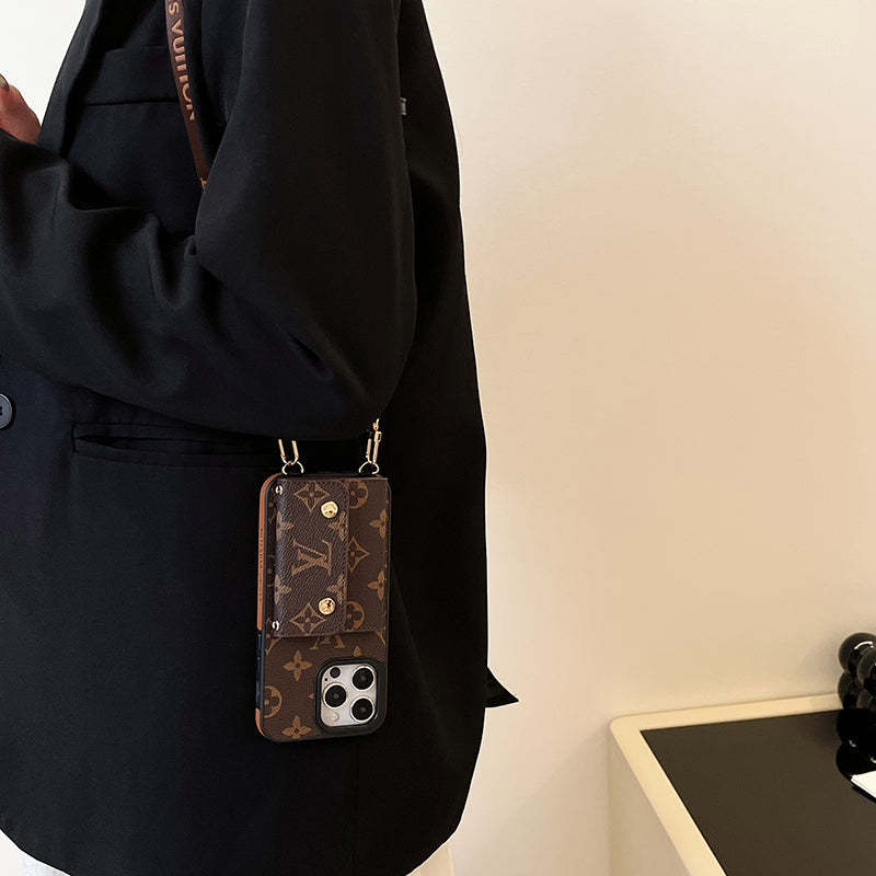 lou-card-bag-chain-brown-iphone-case-6009