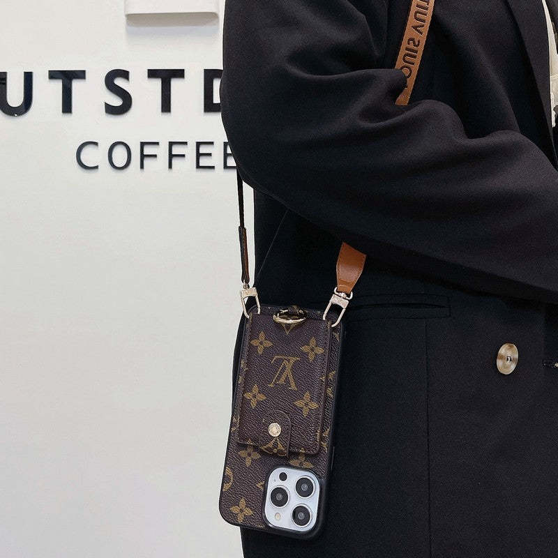 lou-card-bag-classic-chain-iphone-case-7491