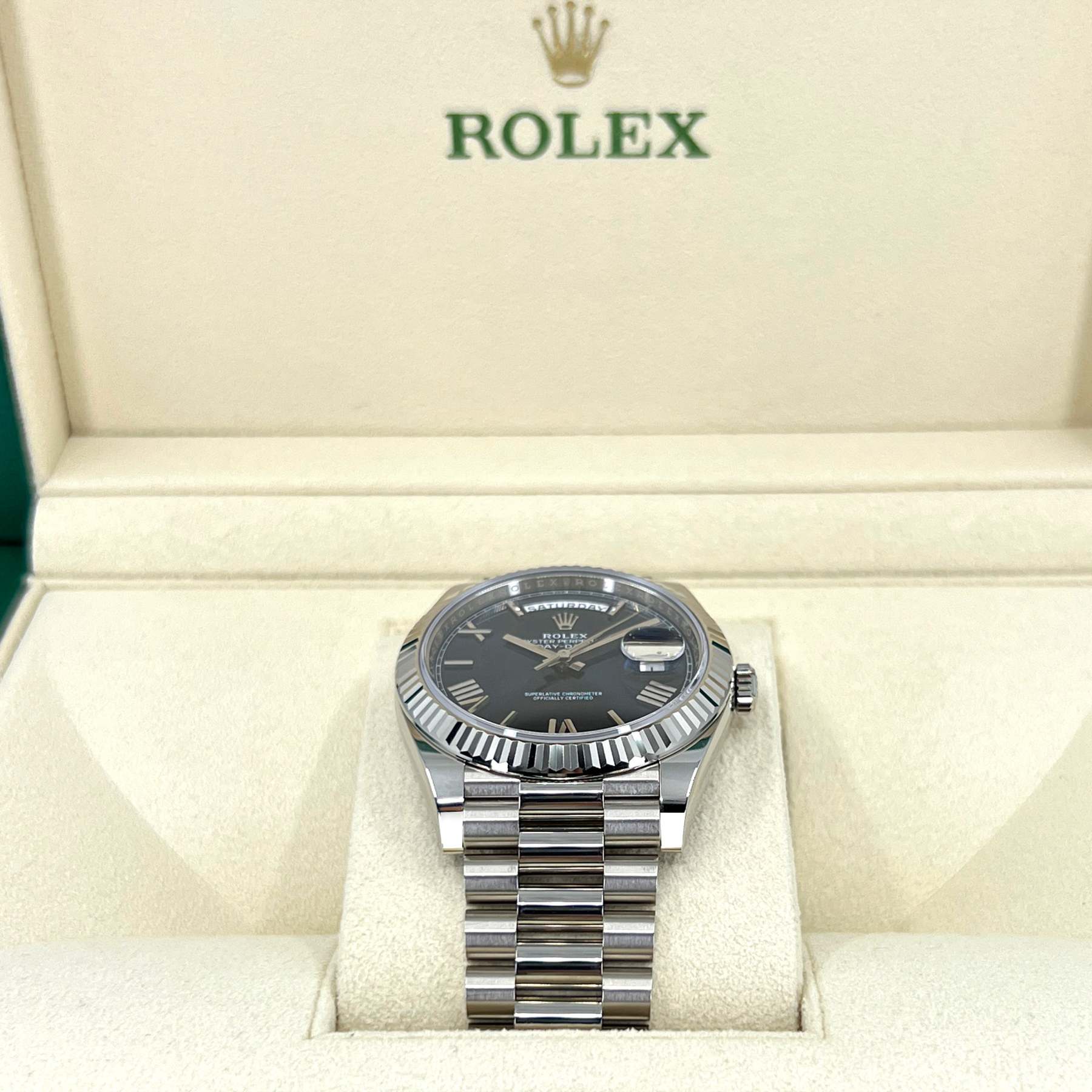 Rolex Day-Date 40 White gold Ref# 228239-0007