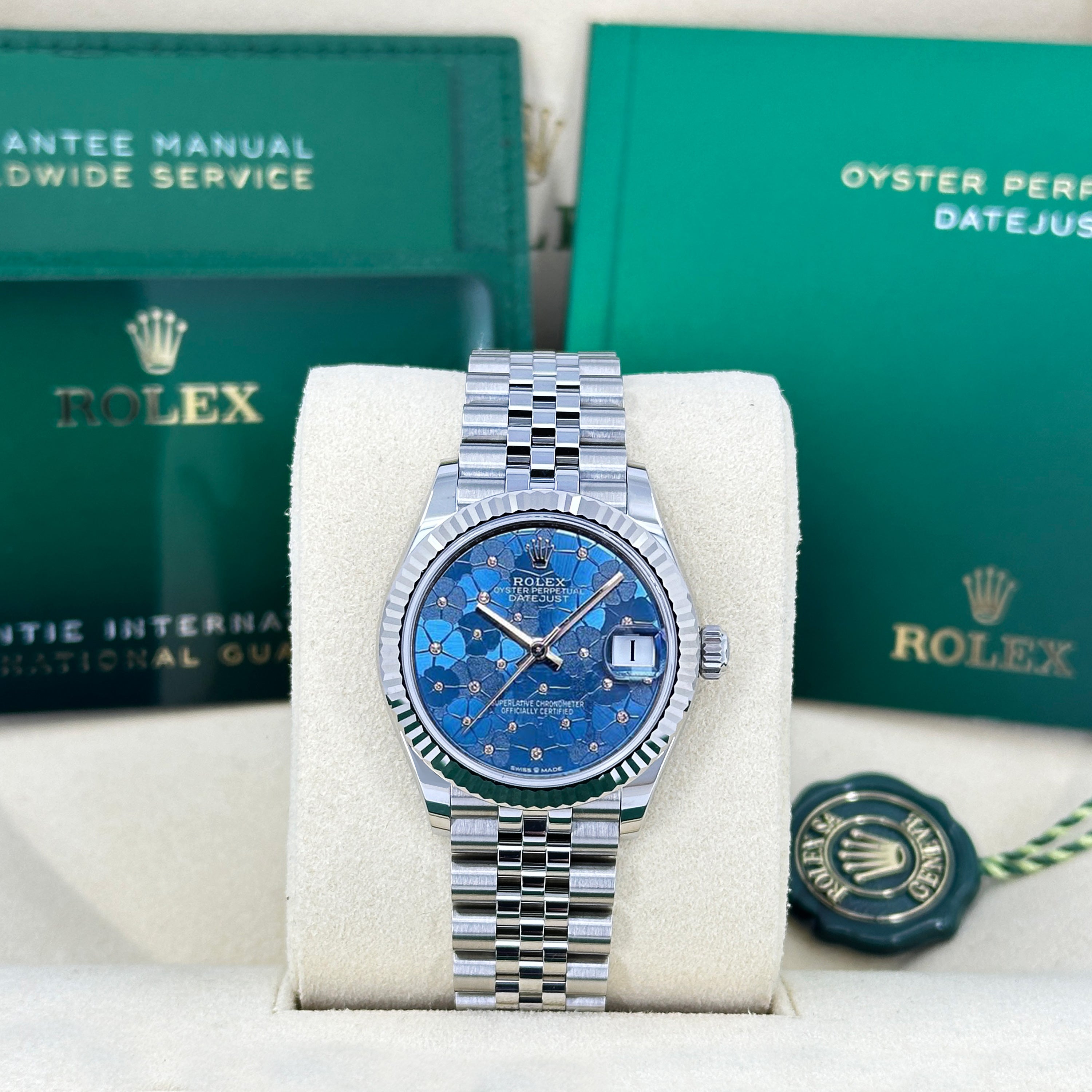 Rolex Datejust 31mm, Oystersteel and 18k White Gold and Diamonds, Ref# 278274-0036