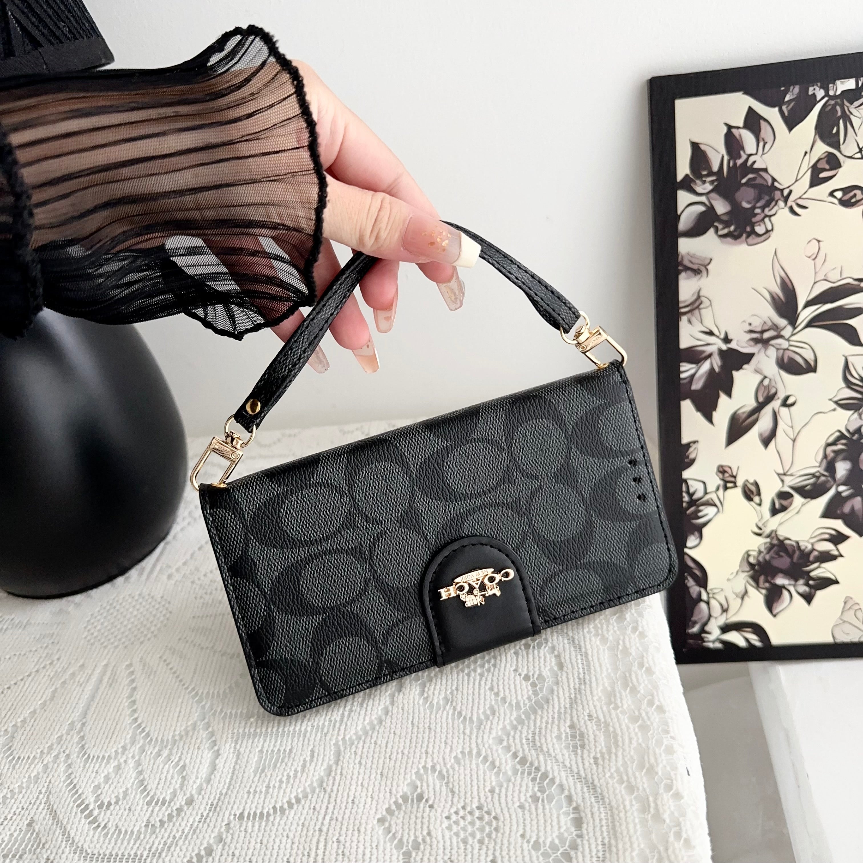 coach-iphone-case-leather-flip-case-with-card-holder-black-ptk241622-6971