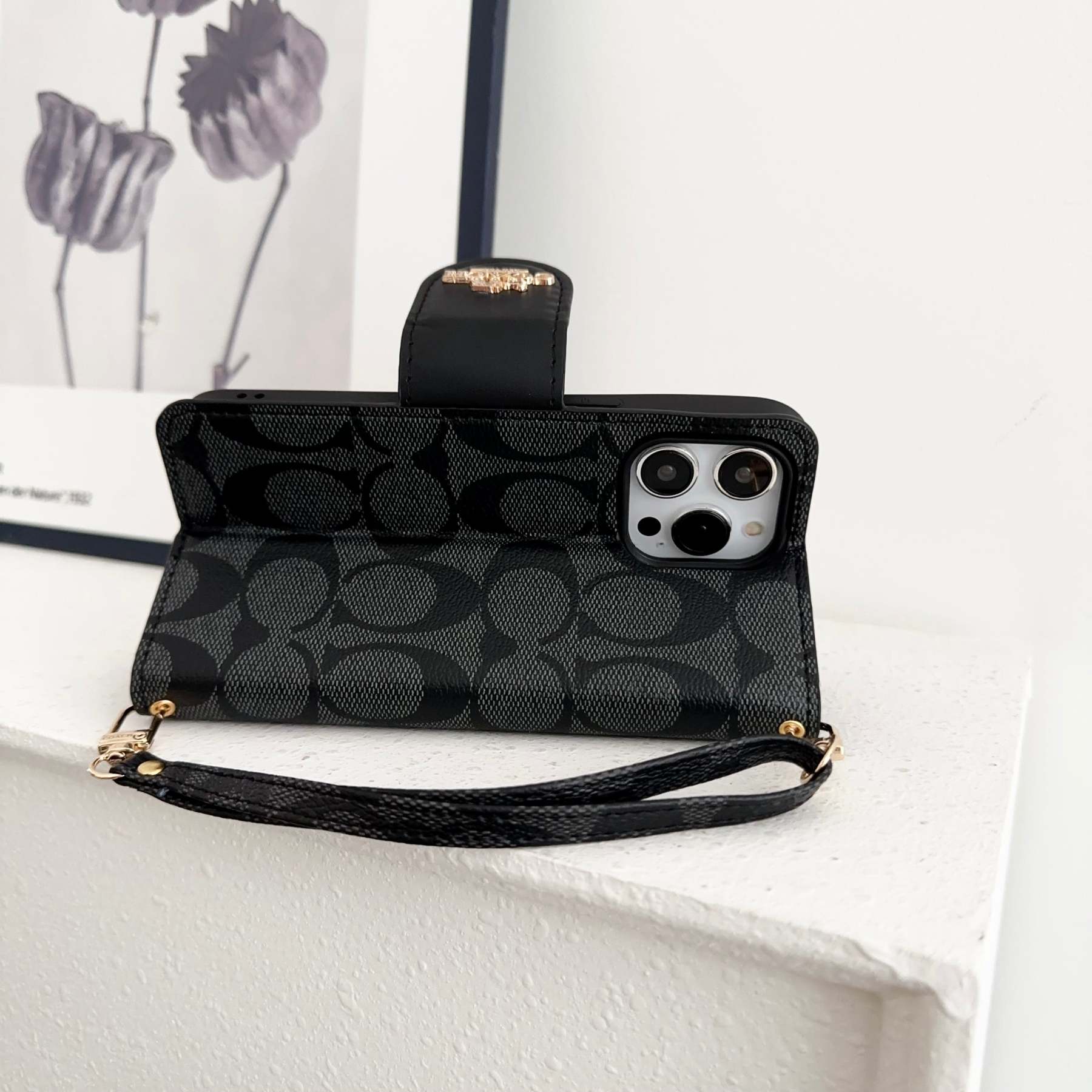 coach-iphone-case-leather-flip-case-with-card-holder-black-ptk241622-6971