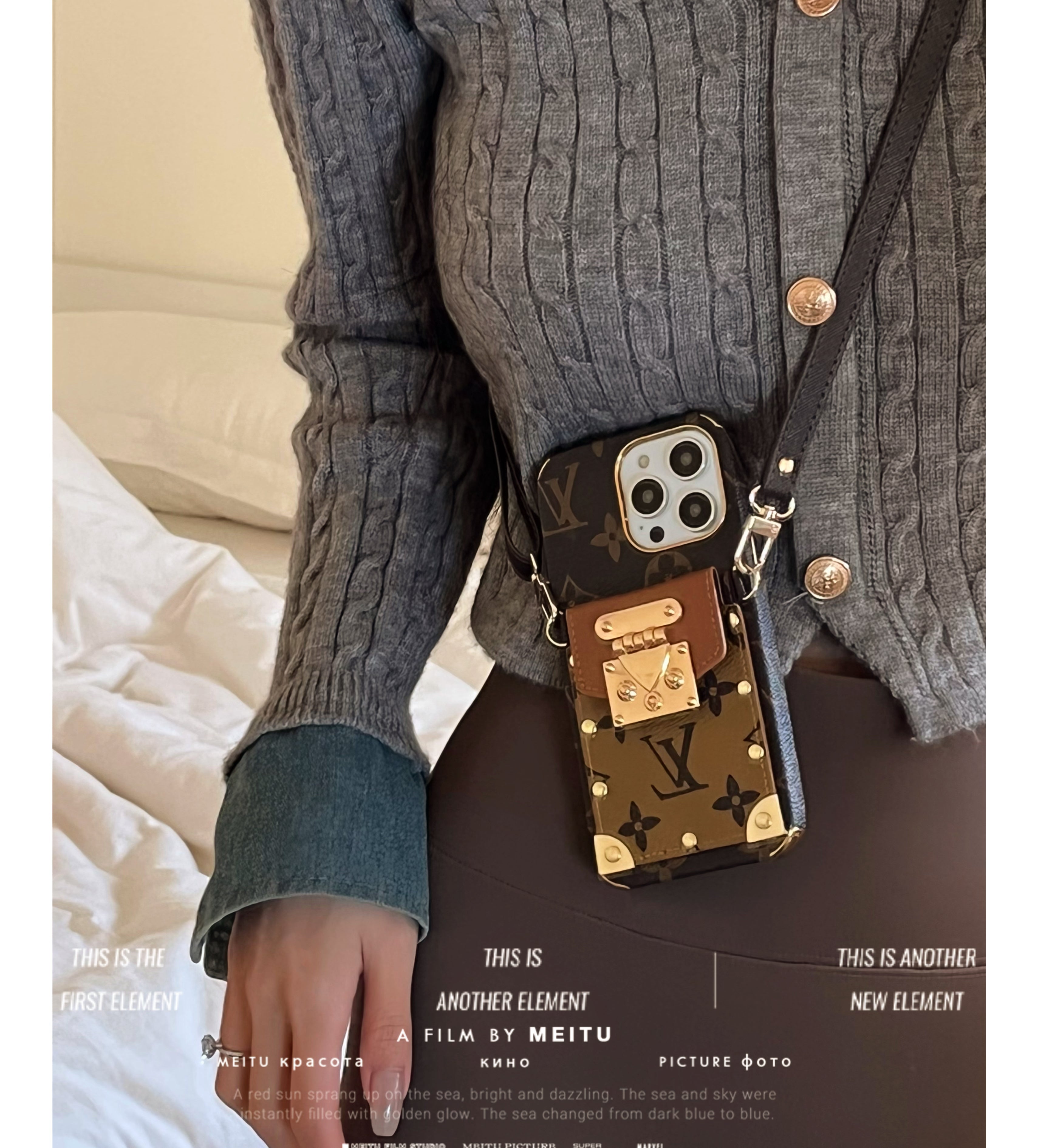 lou-chain-leather-iphone-case-1158