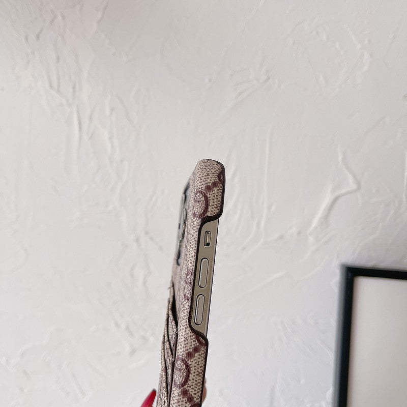 gg-card-bag-classic-iphone-case-3739