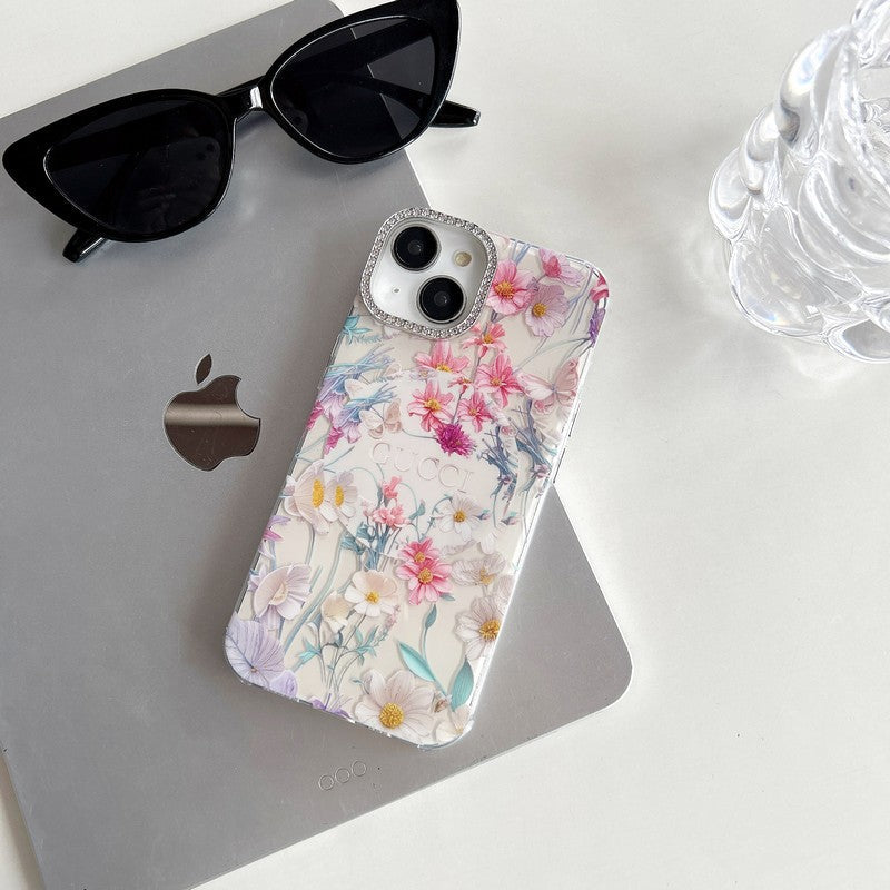 gg-magsafe-crystal-camera-iphone-case-7199