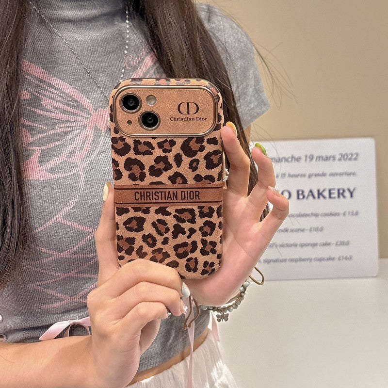 cd-brown-color-leather-iphone-case-4672