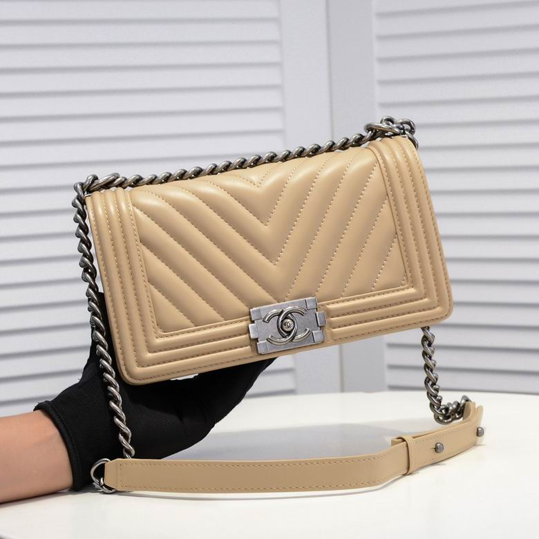 CHEVRON BOY CC HANDBAG