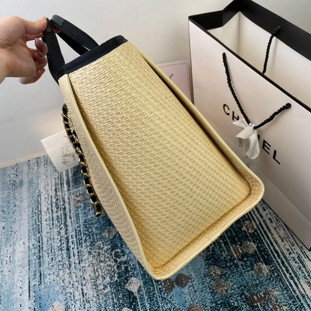 CC Deauville Tote Woven Chain Leather Logo 21S