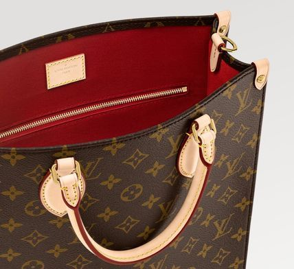 Louis Sac Plat Monogram Brown Mediums size : 30*32 cm