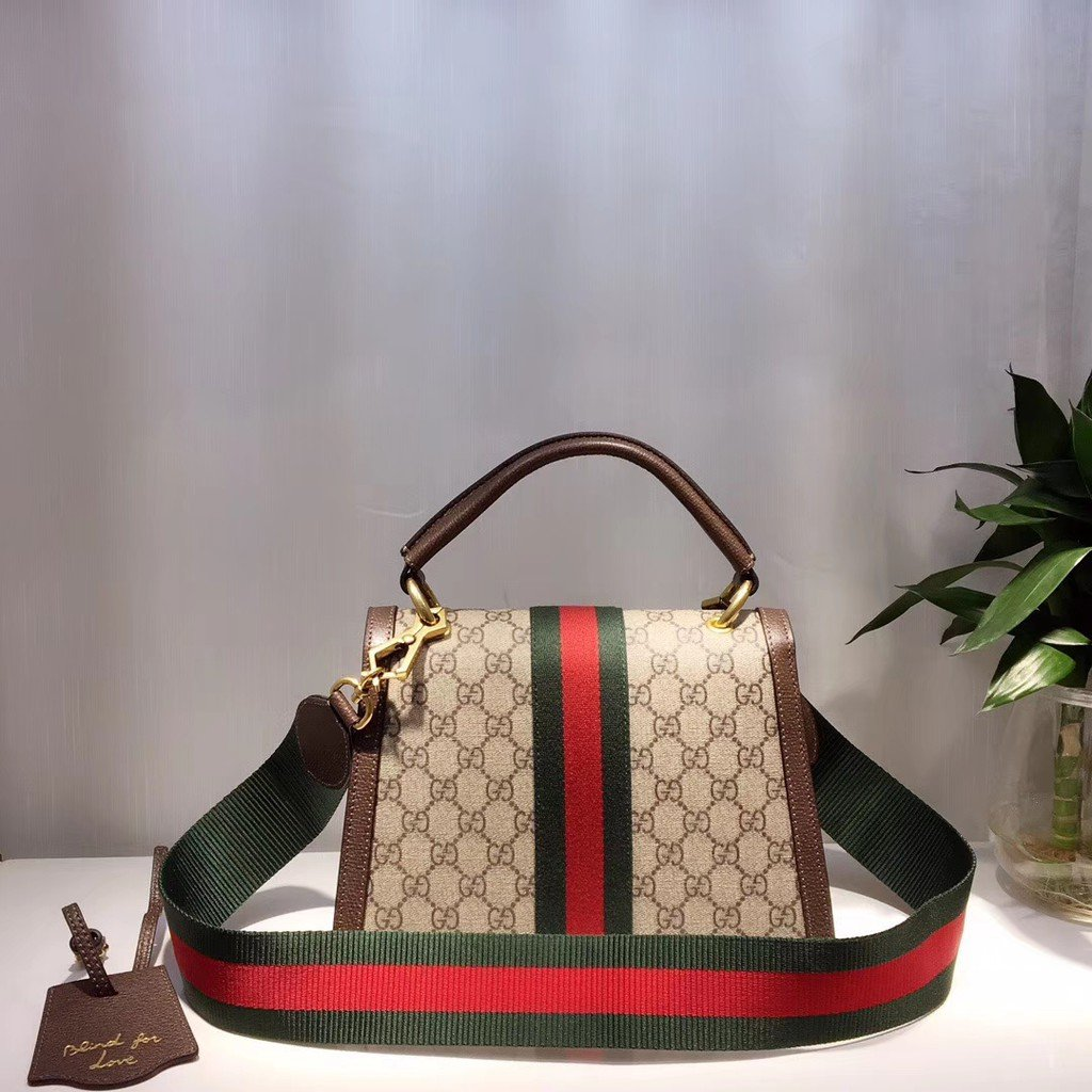 GG  476541 QueenMargaret size 25.5*17.5*13cm