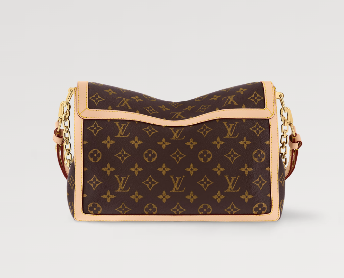 Louis Dauphine Soft GM bag size: 28 x 20 x 11 cm