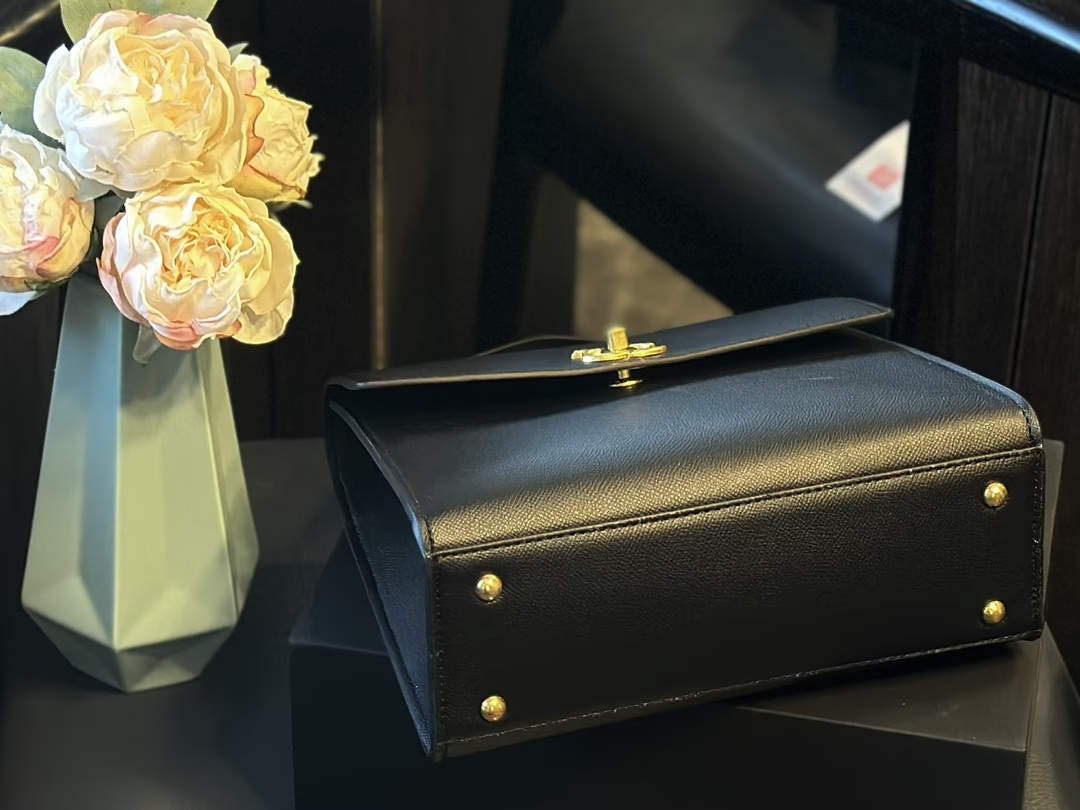 cc-new-arrival-24ss-bag-size-25-cm-4123