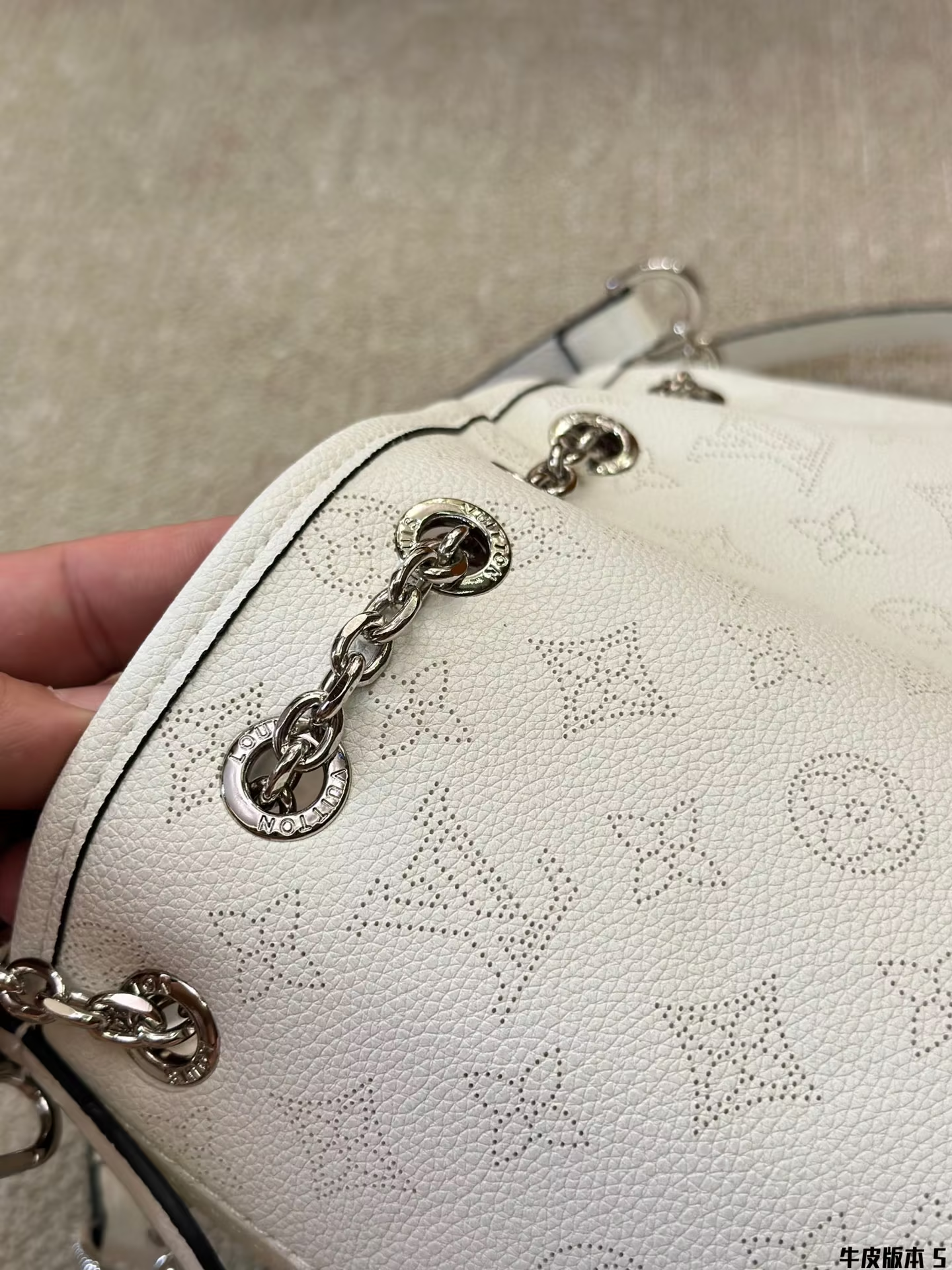 louis-new-arrival-bella-monogram-bag-size-26-23-cm-7679