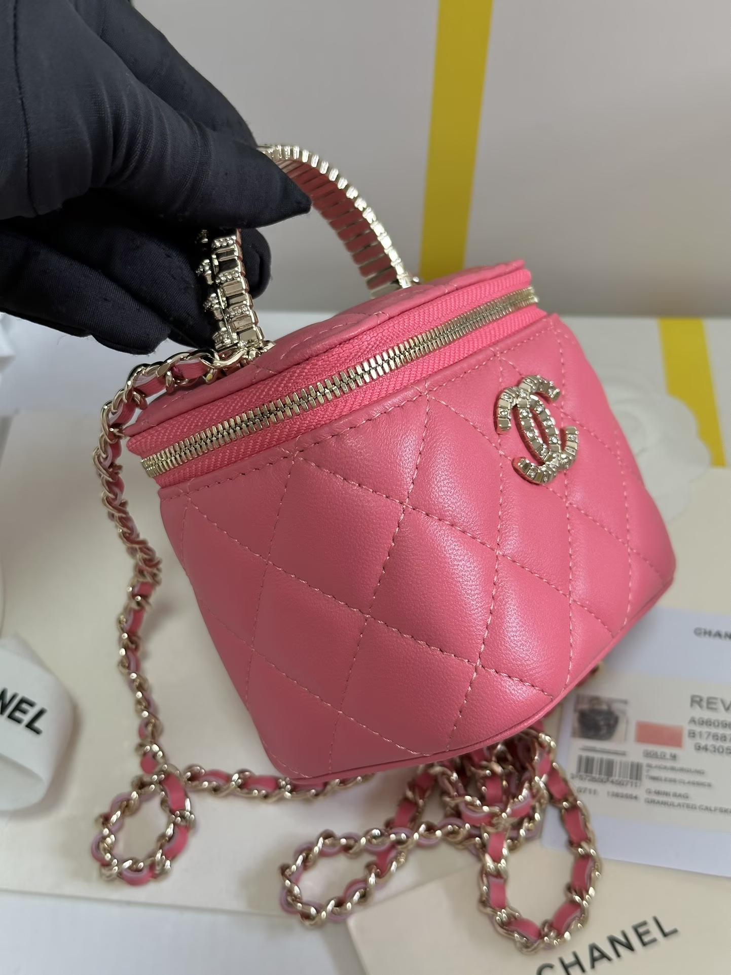 cc-new-arrival-24b-bucket-bag-pink-103