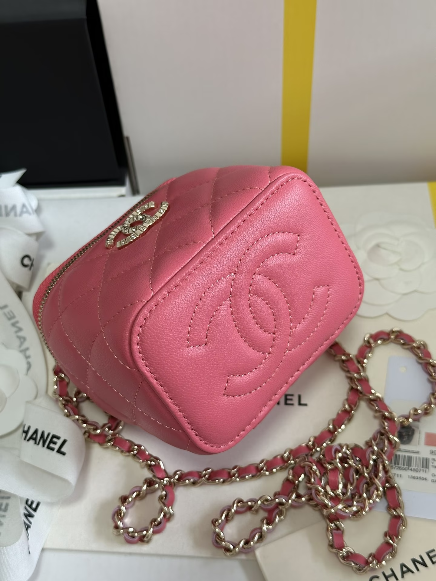 cc-new-arrival-24b-bucket-bag-pink-103