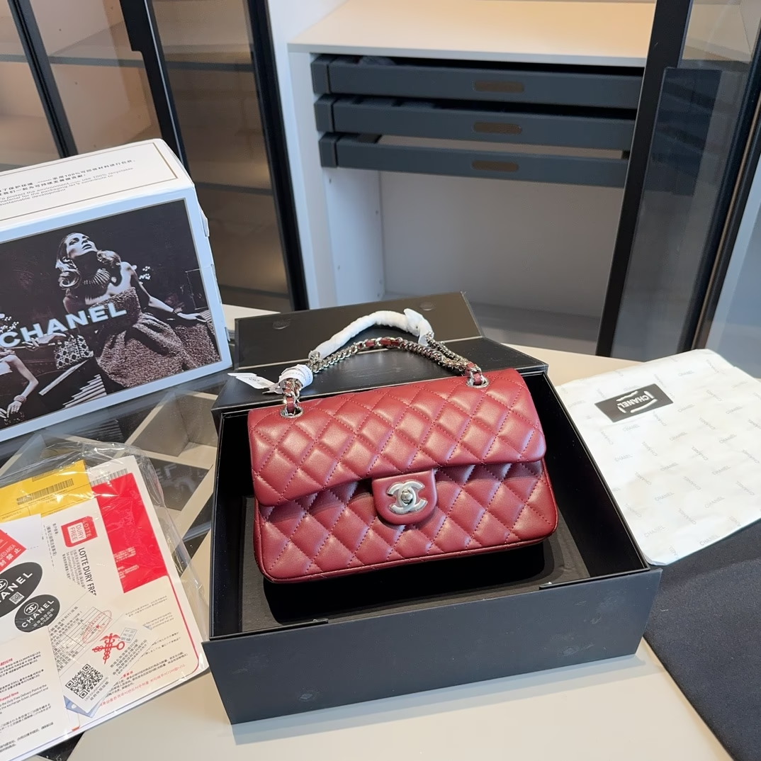 cc-new-arrival-lambskin-silver-hardware-size-23-14-6-cm-6728