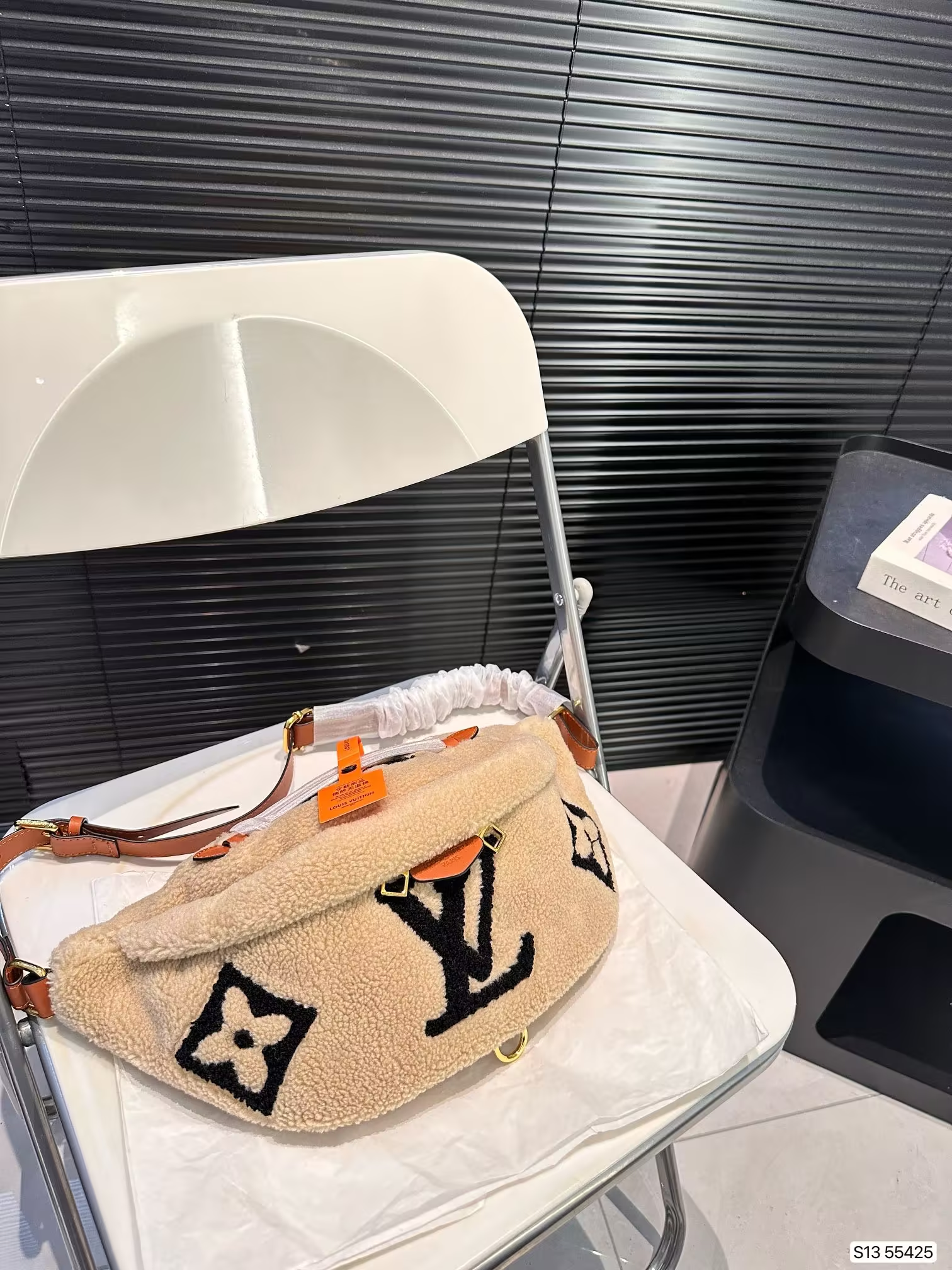 louis-new-arrival-monogram-teddy-waist-bag-size-38-18-cm-9198