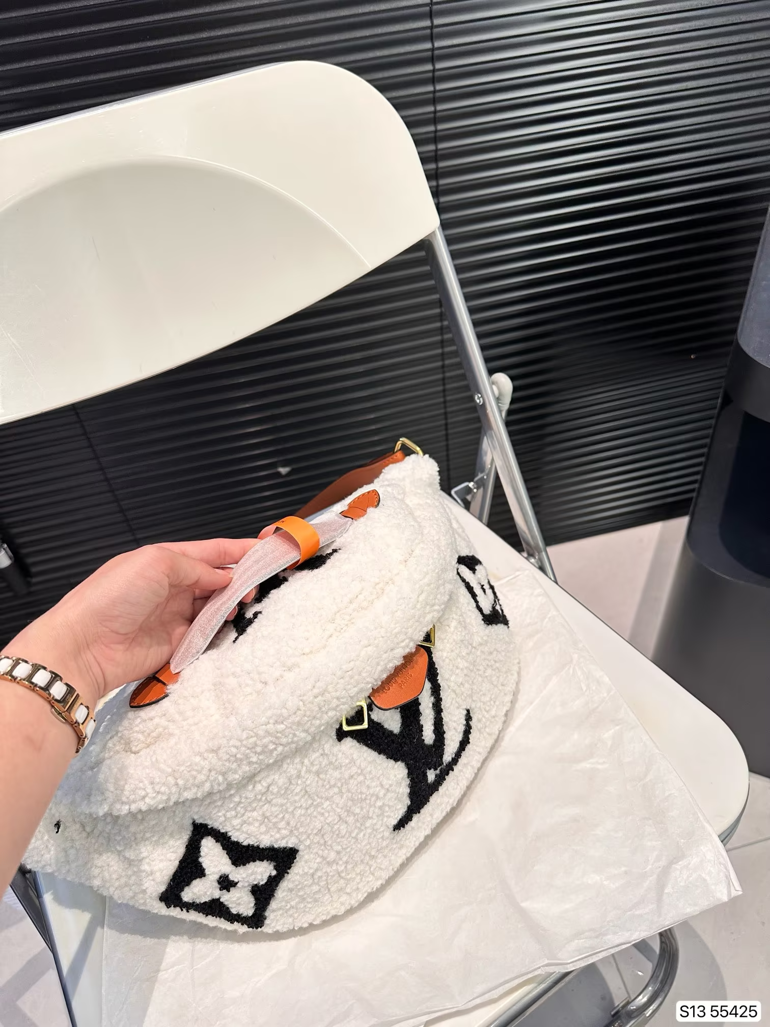 louis-new-arrival-monogram-teddy-waist-bag-size-38-18-cm-9198