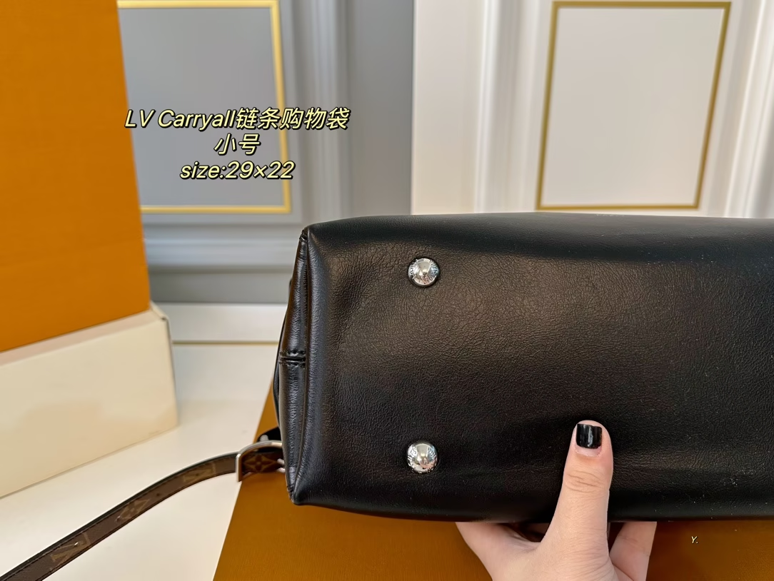 louis-new-arrival-dark-cargo-carryall-bag-size-29-22-cm-3638