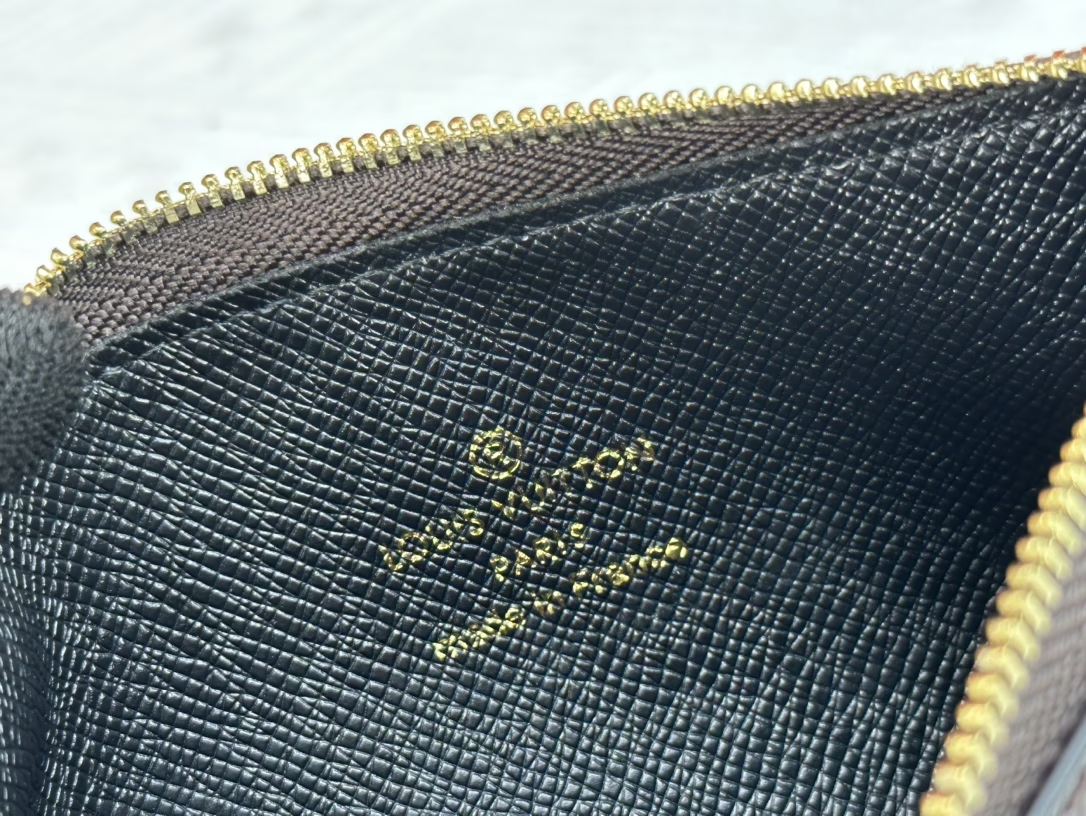 Louis new arrival M68756 TRIO wallet