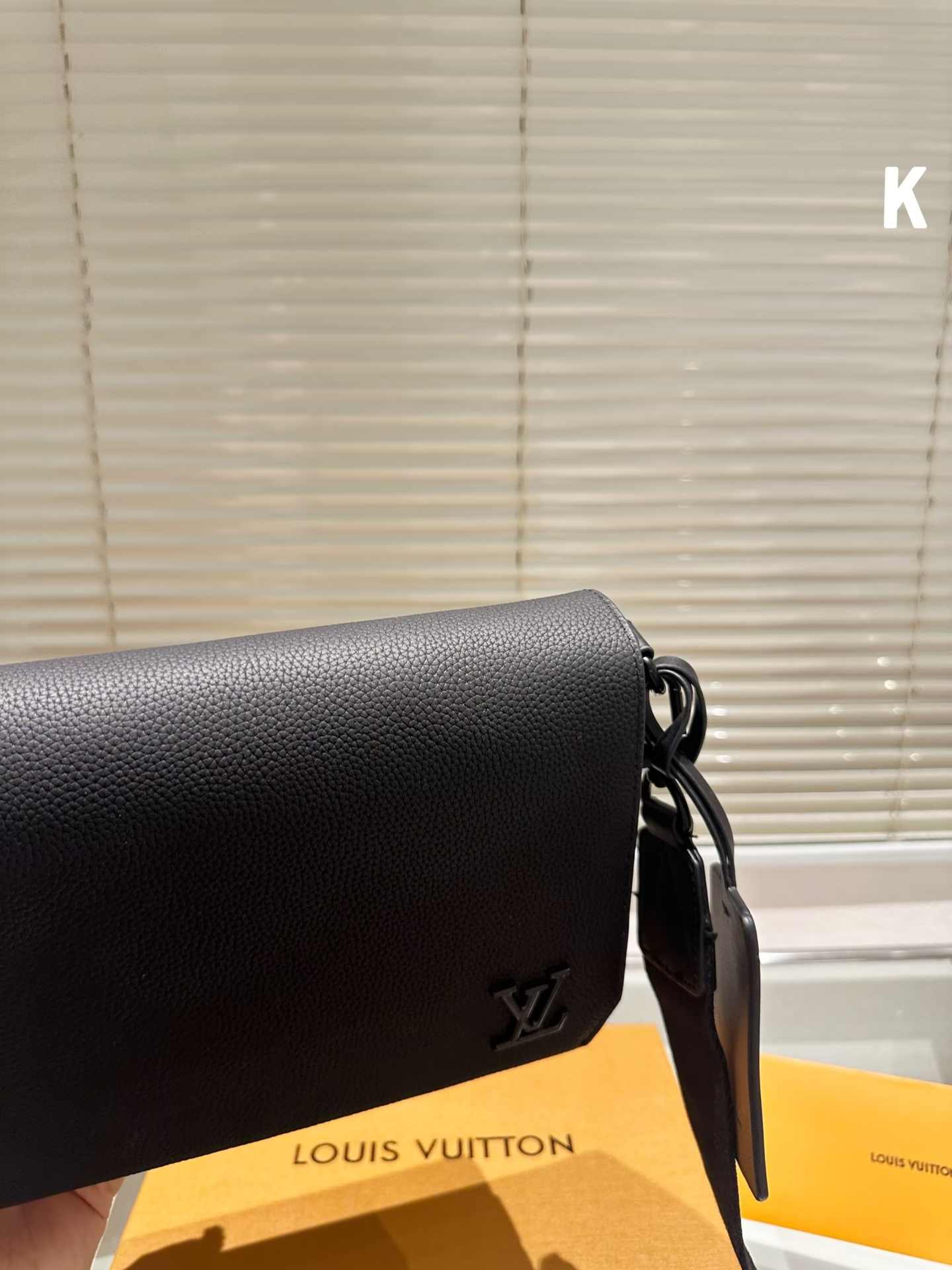 Louis new arrival District PM men bag size: 22 cm