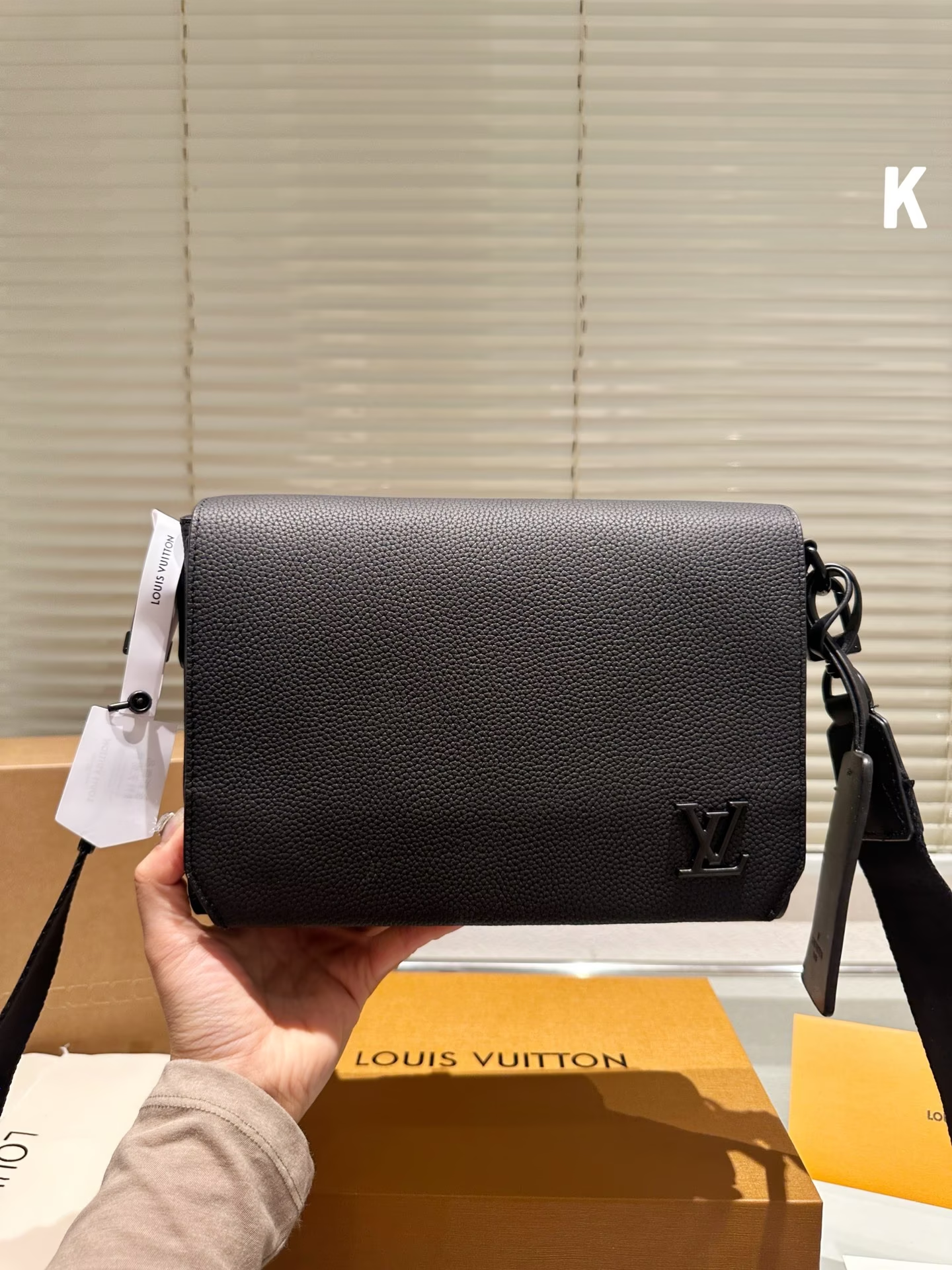 Louis new arrival District PM men bag size: 22 cm