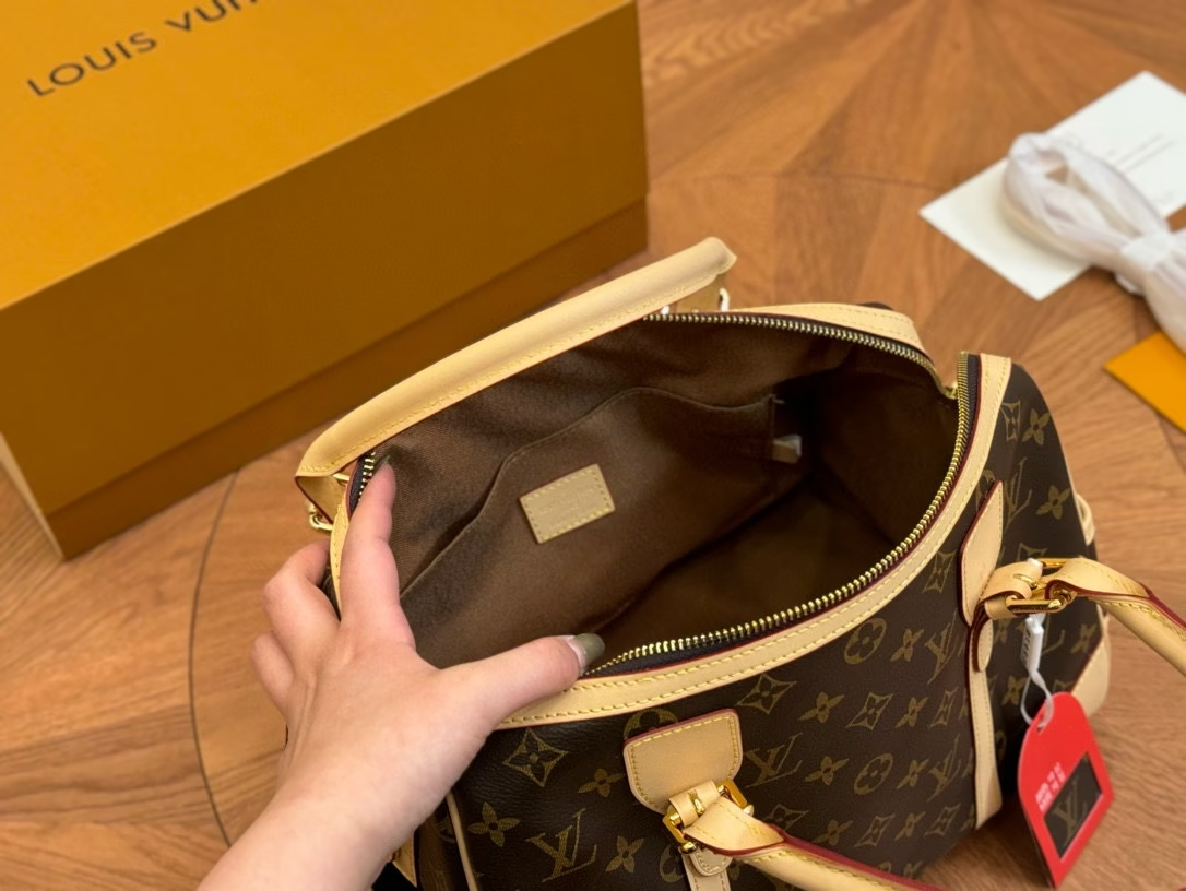 louis-new-arrival-speedy-bag-size-32-23-cm-5717