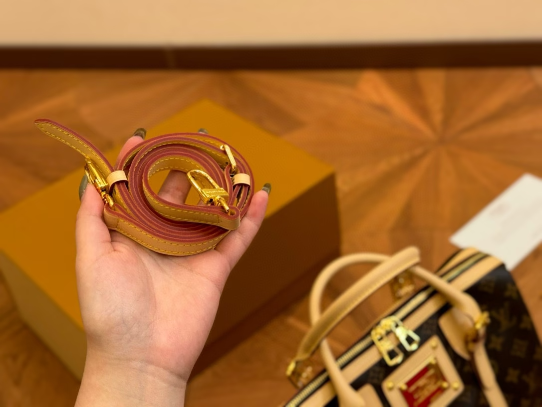 louis-new-arrival-speedy-bag-size-32-23-cm-5717