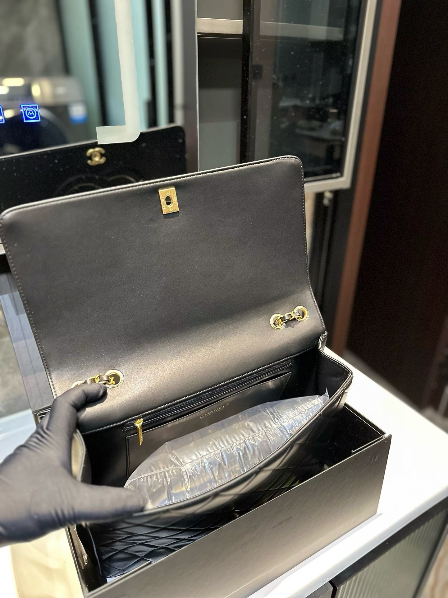 Cc new arrival Pharrell bag size: 34*23 cm