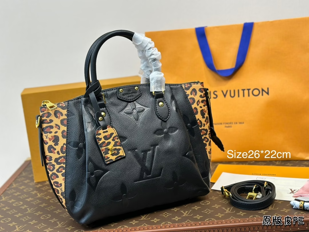 louis-new-arrival-retiro-bag-size-26-22-cm-3470