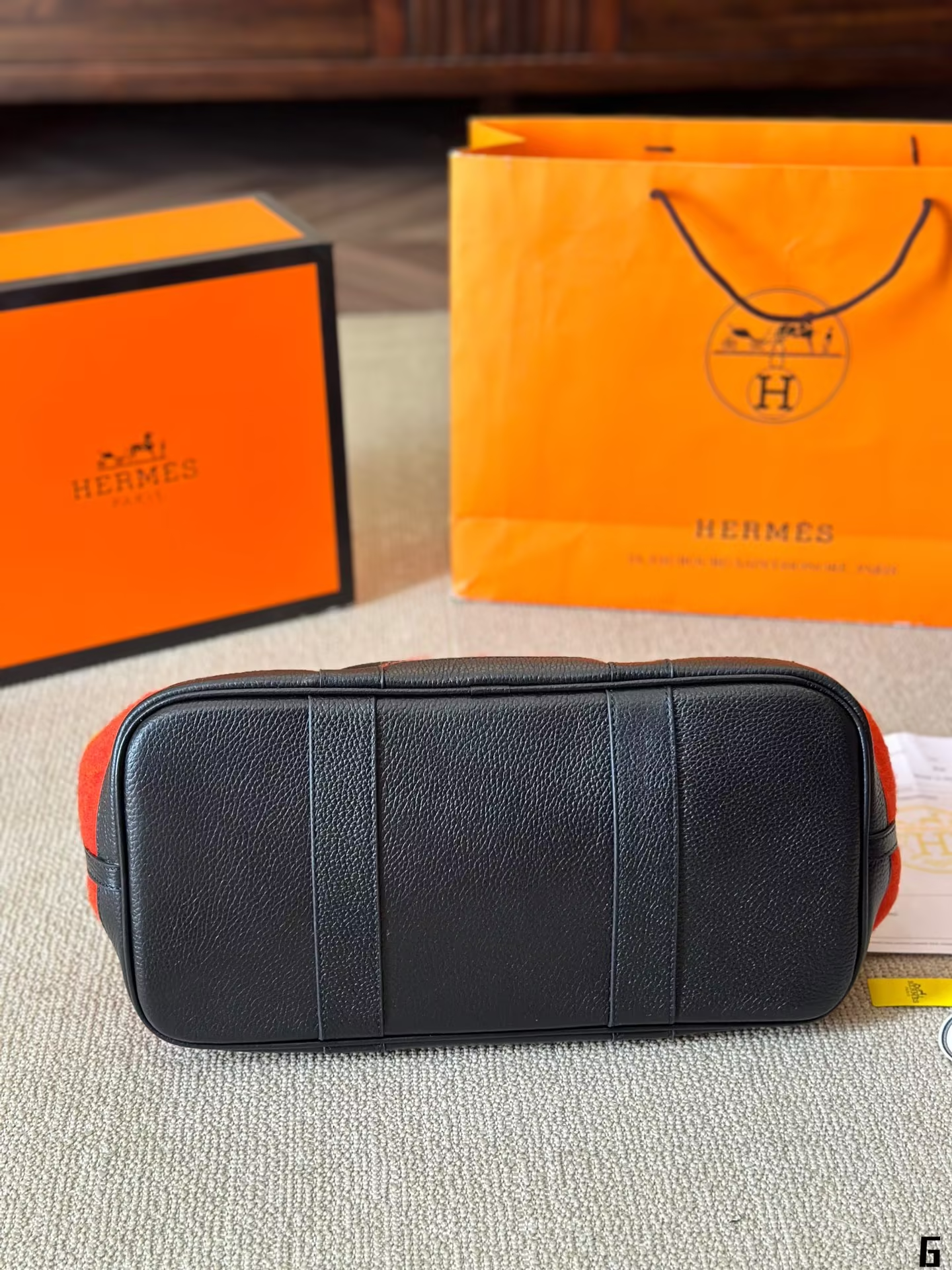 Her new arrival garden bag size; 36*25 cm