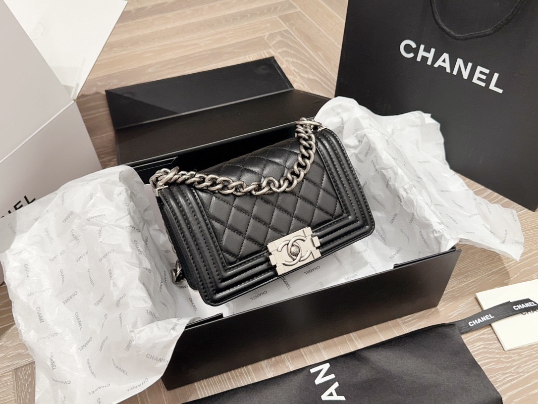 cc-new-arrival-leboy-bag-size-20-cm-2738