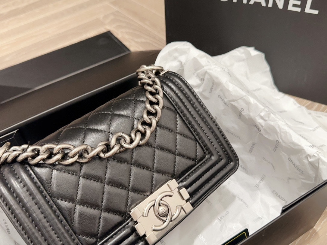 cc-new-arrival-leboy-bag-size-20-cm-2738