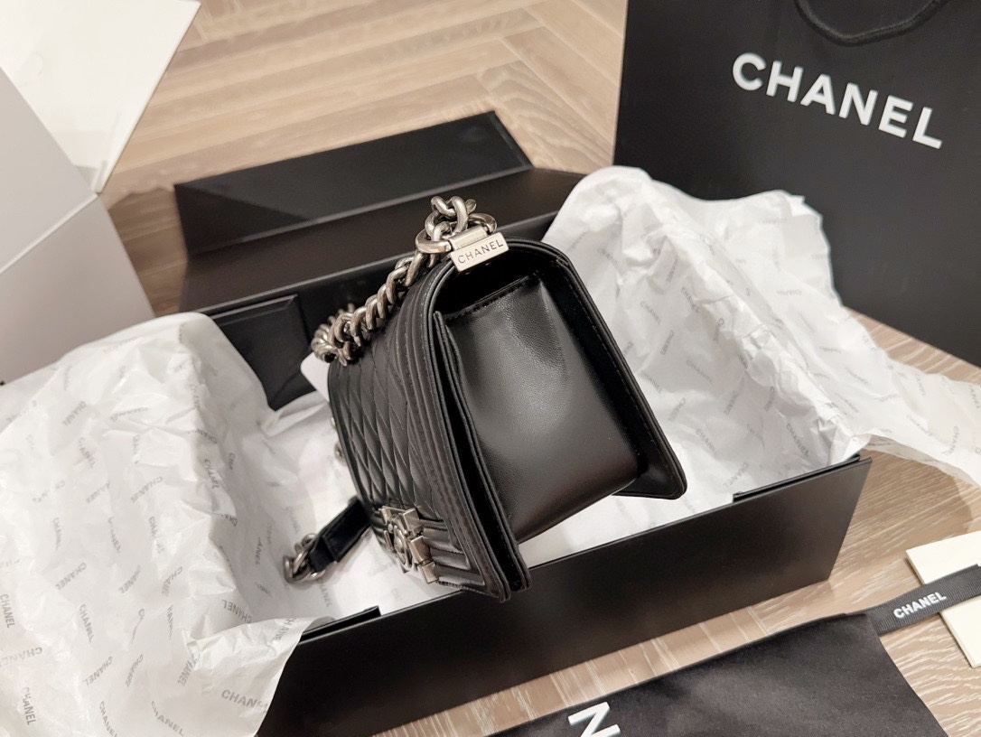 cc-new-arrival-leboy-bag-size-20-cm-2738