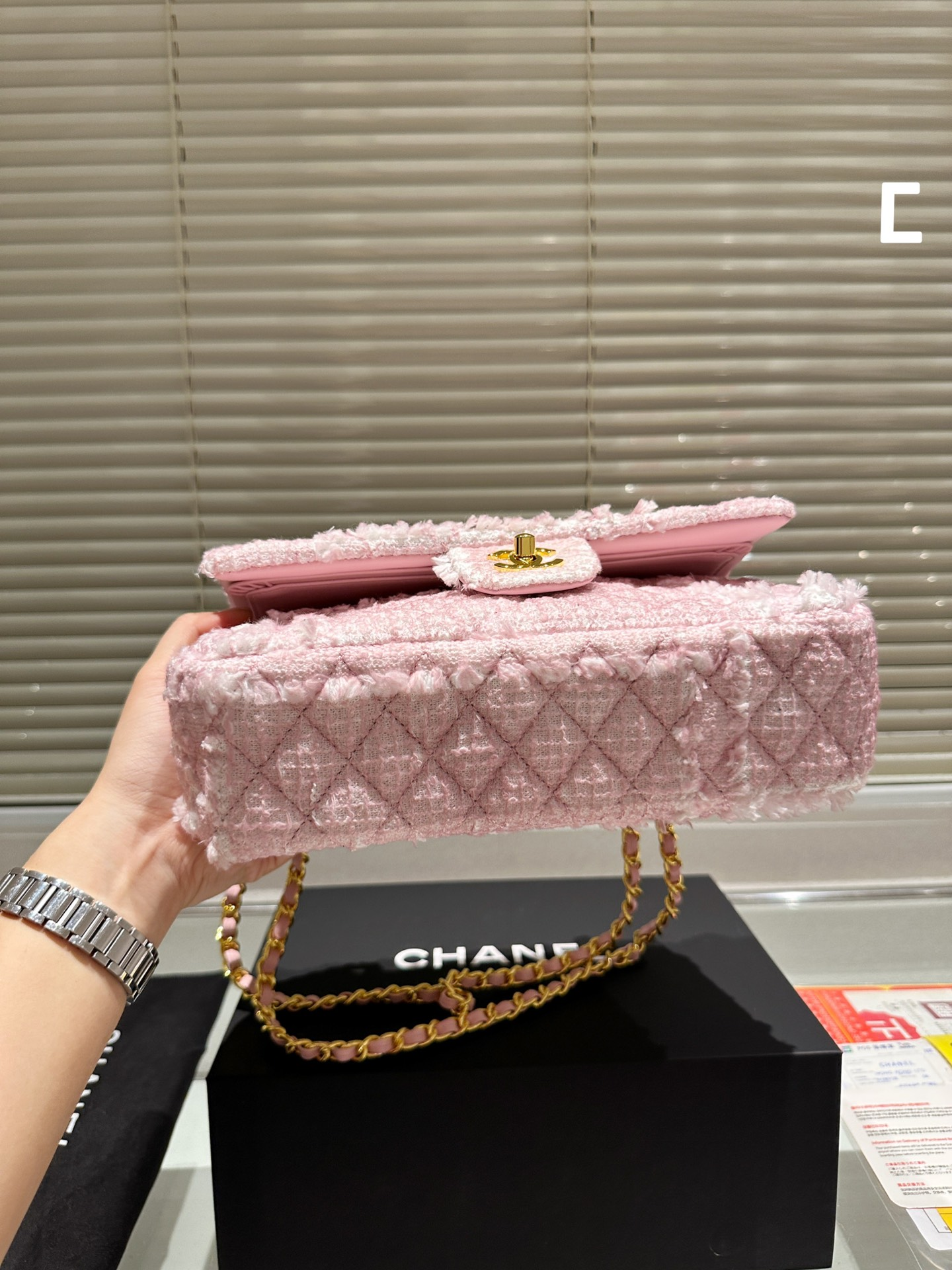 cc-new-arrival-winter-cf-bag-size-25-cm-3166