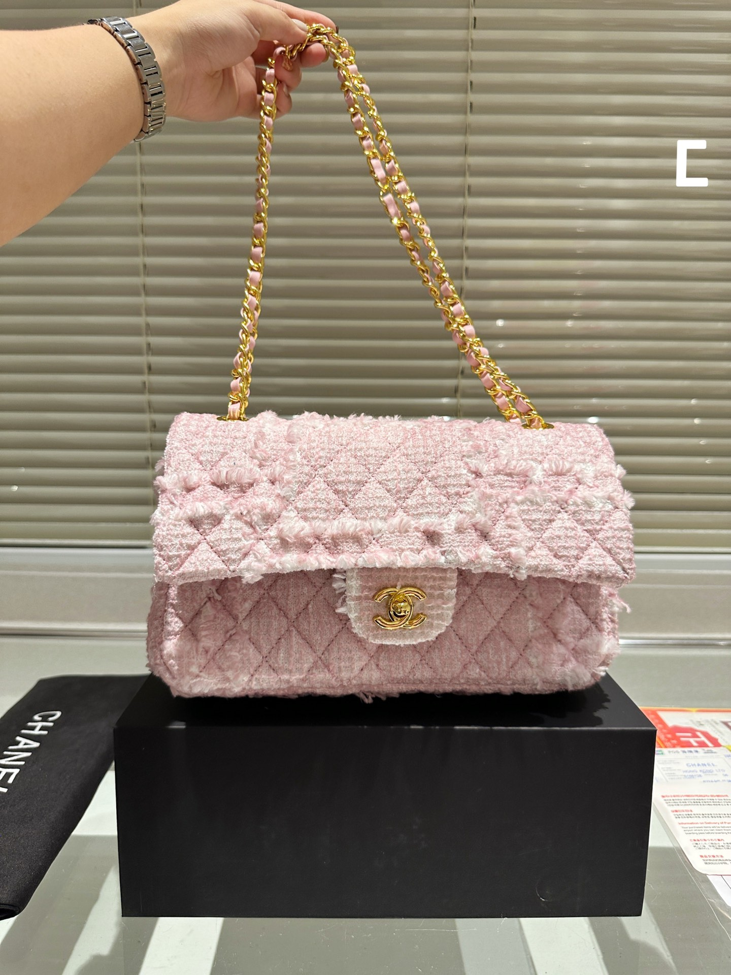 cc-new-arrival-winter-cf-bag-size-25-cm-3166