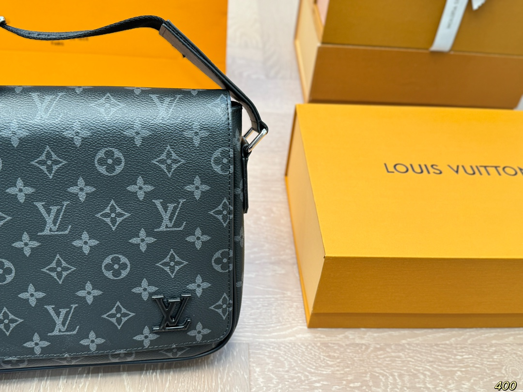 louis-new-arrival-men-and-women-bag-size-26-21cm-8583