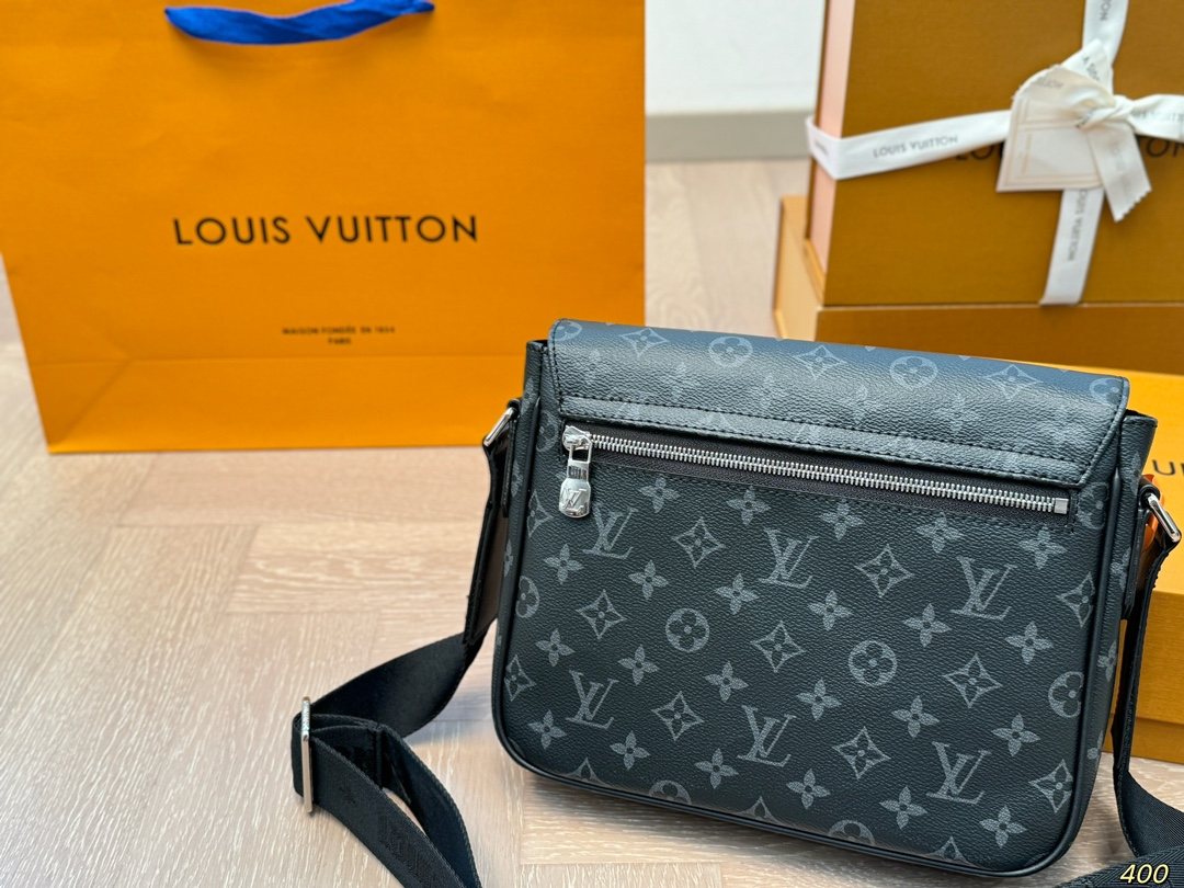 louis-new-arrival-men-and-women-bag-size-26-21cm-8583