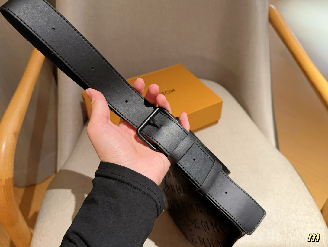 louis-moon-crossbody-men-and-women-bag-size-24-16-4-cm-661