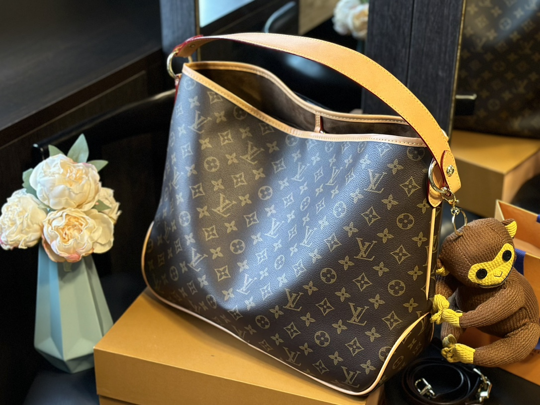 louis-new-arrival-vivian-tote-bag-size-36cm-7261