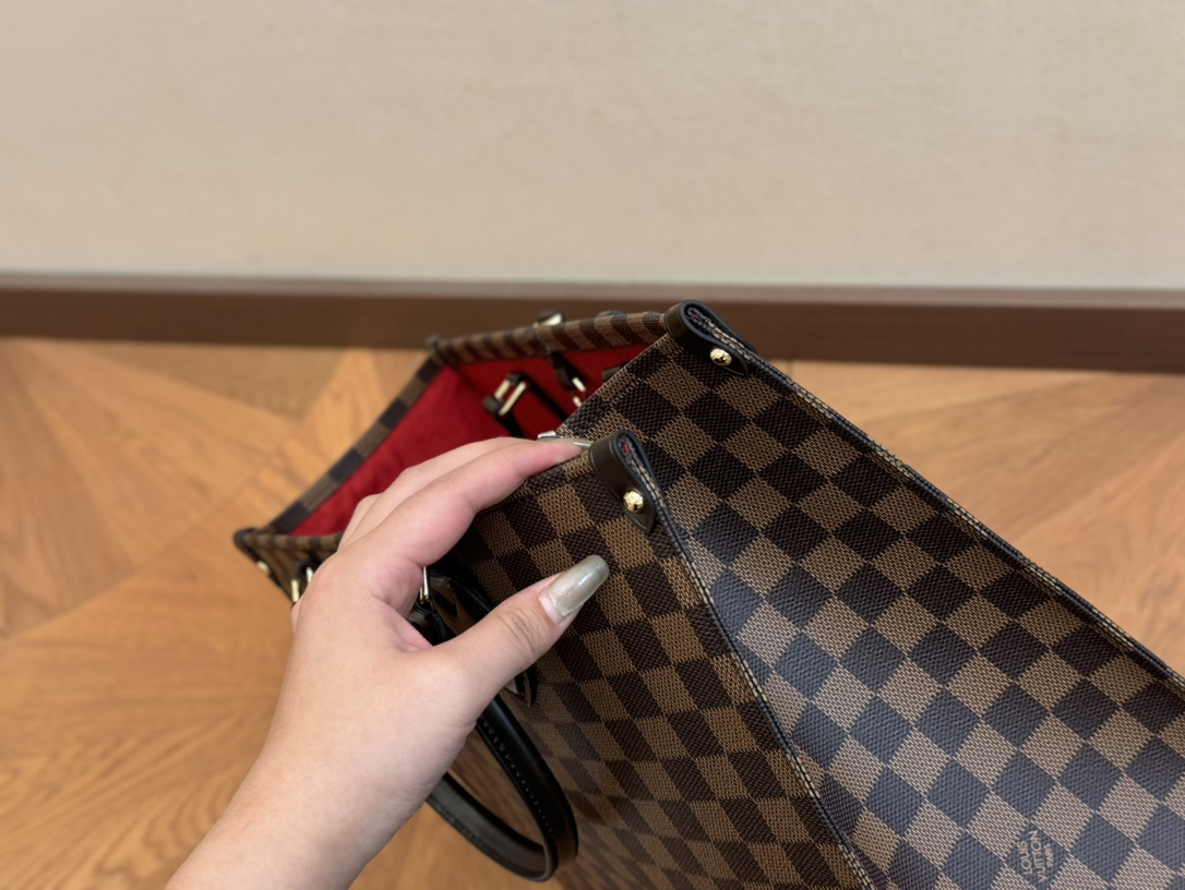 Louis new arrival onthego tote bag size: 34*26 cm