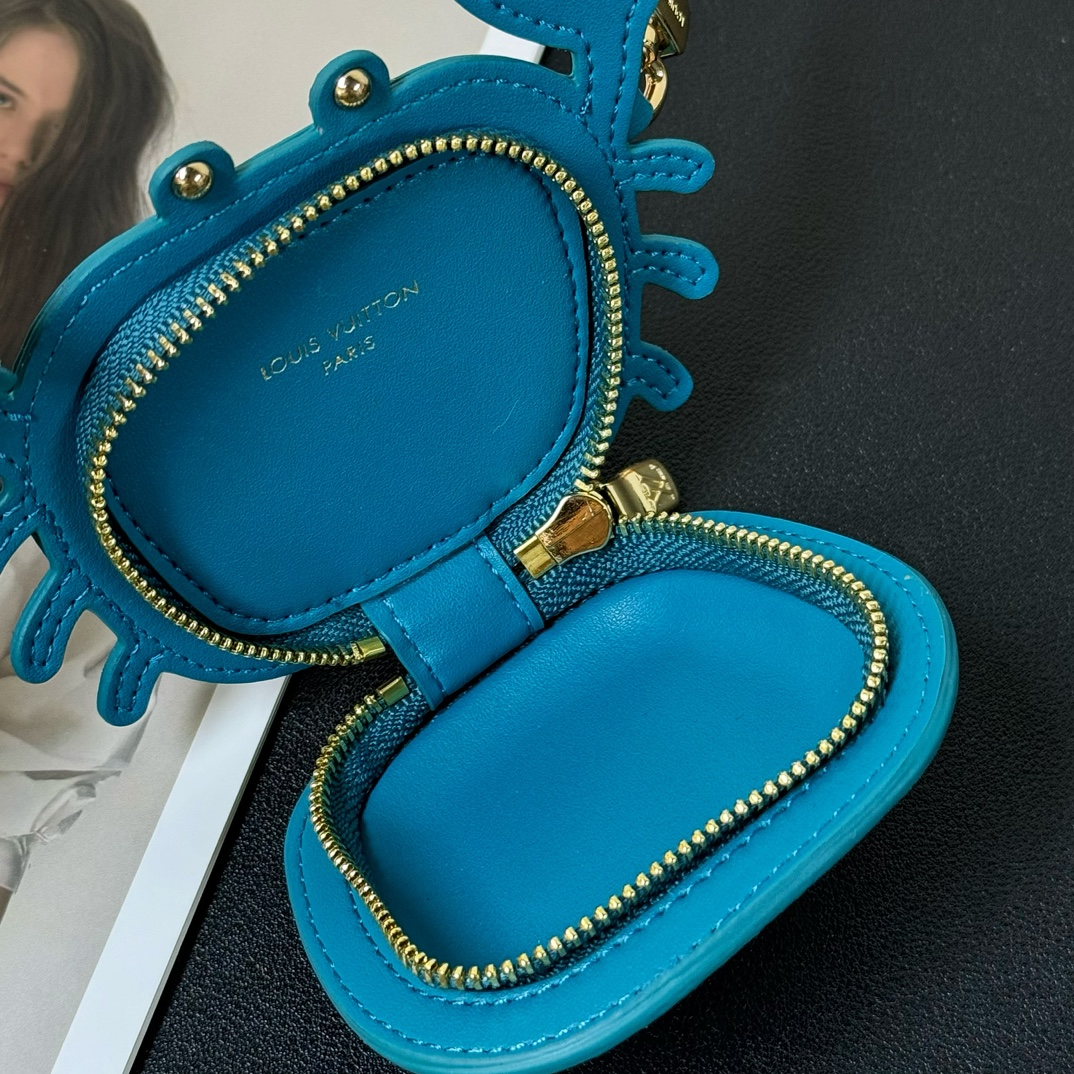 louis-new-arrival-monogram-key-wallet-2549