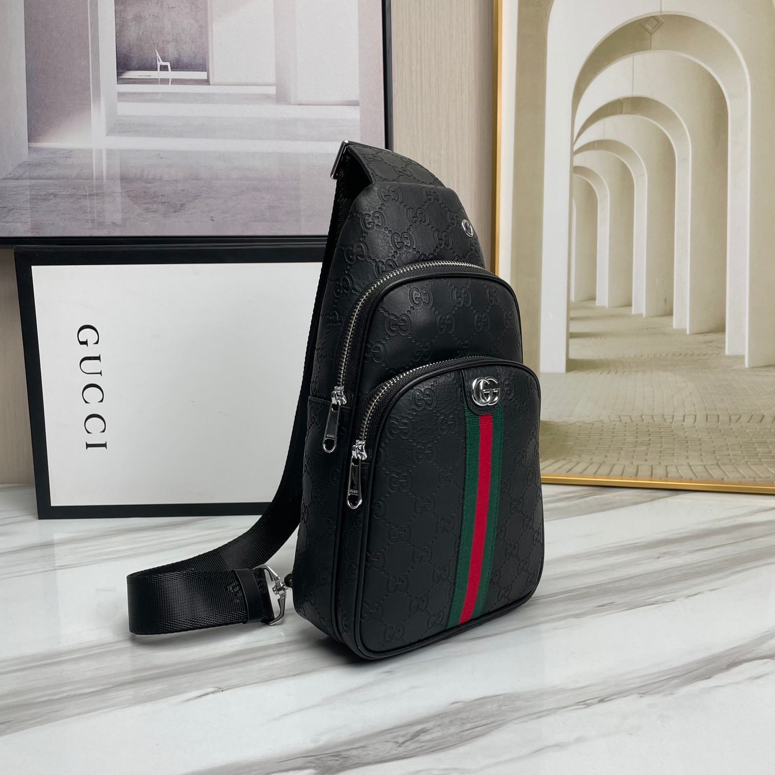 GG new arrival men bag size : 17x30x8 cm