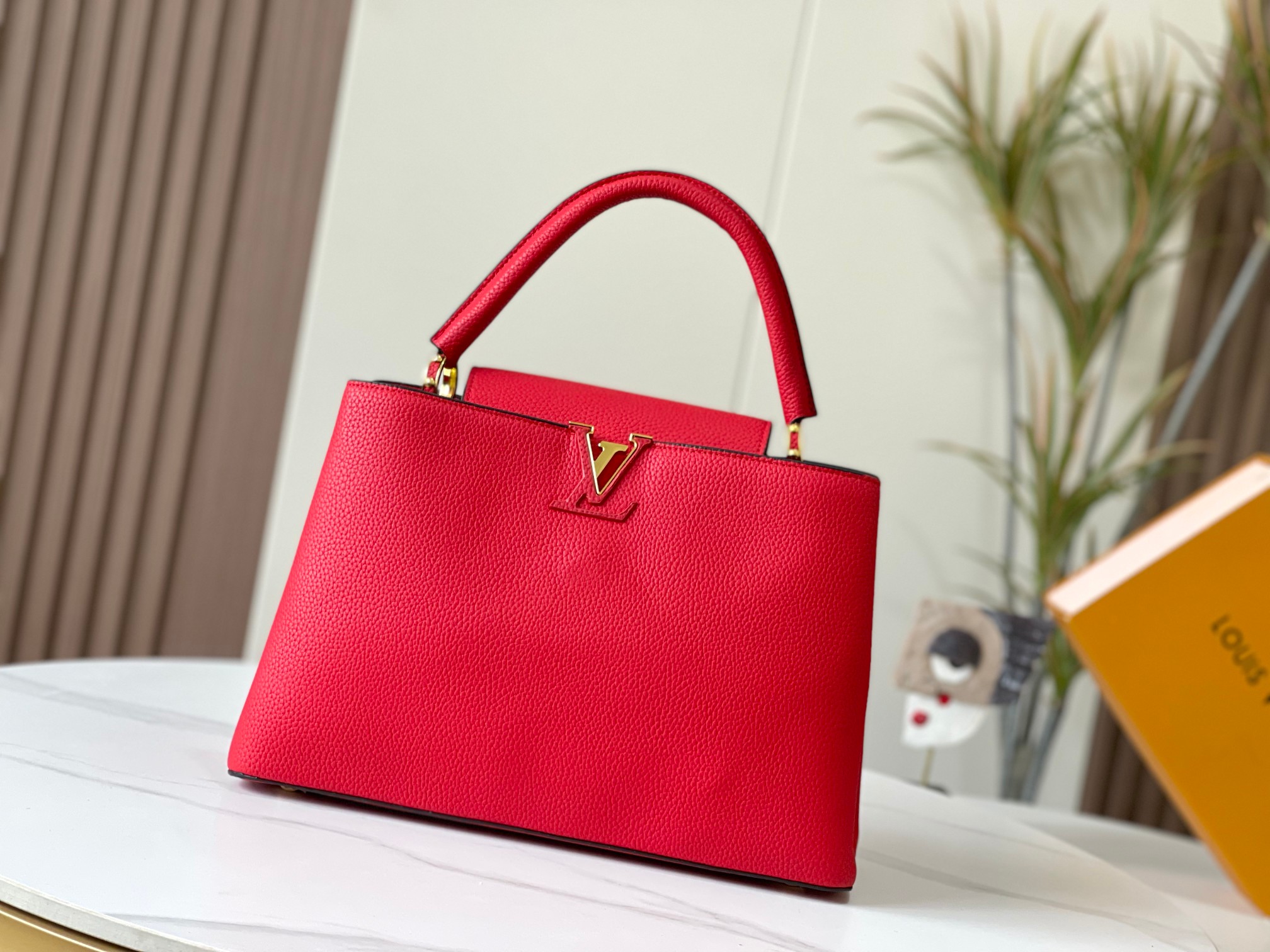 louis-capucines-new-arrival-bag-size-36-23-14cm-6392