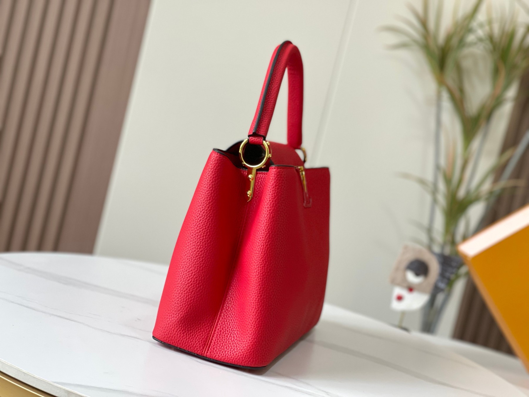 Louis Capucines new arrival bag size: 36*23*14cm