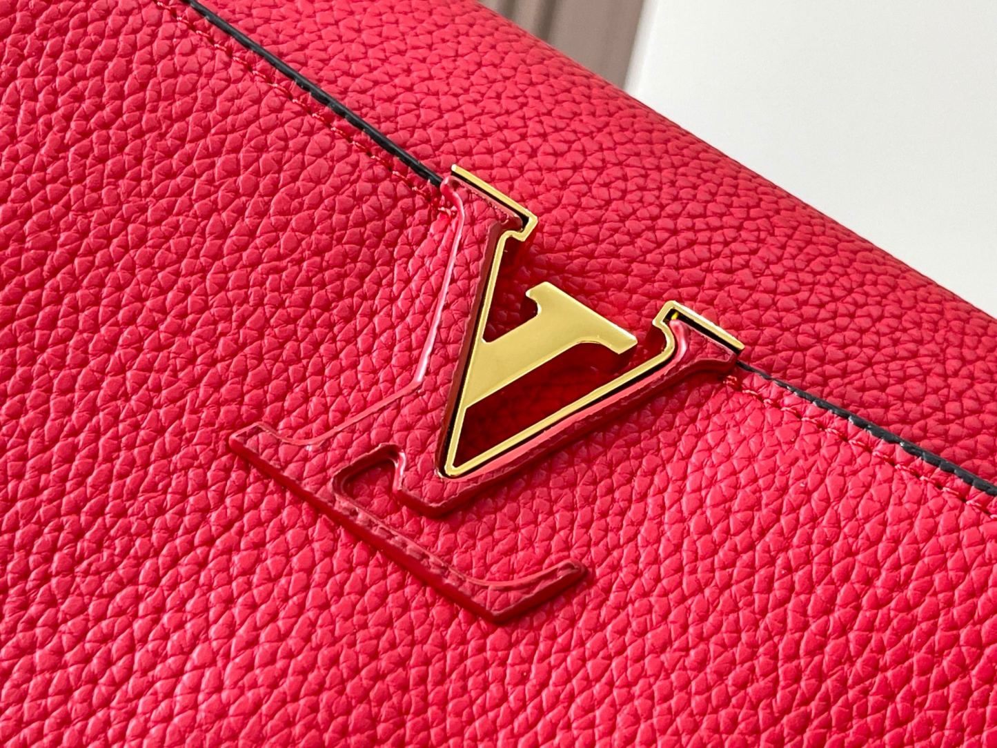 Louis Capucines new arrival bag size: 36*23*14cm