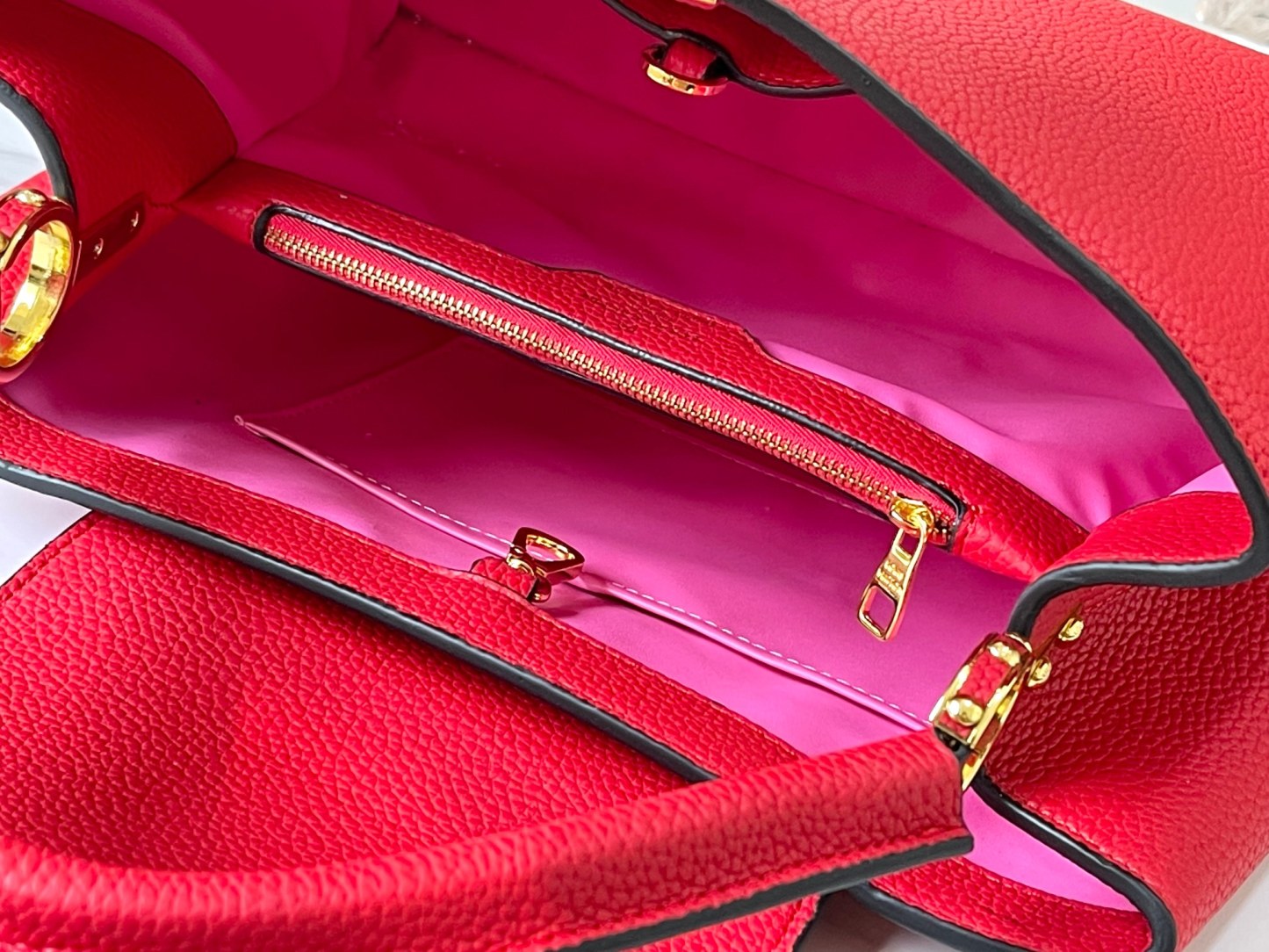 Louis Capucines new arrival bag size: 36*23*14cm